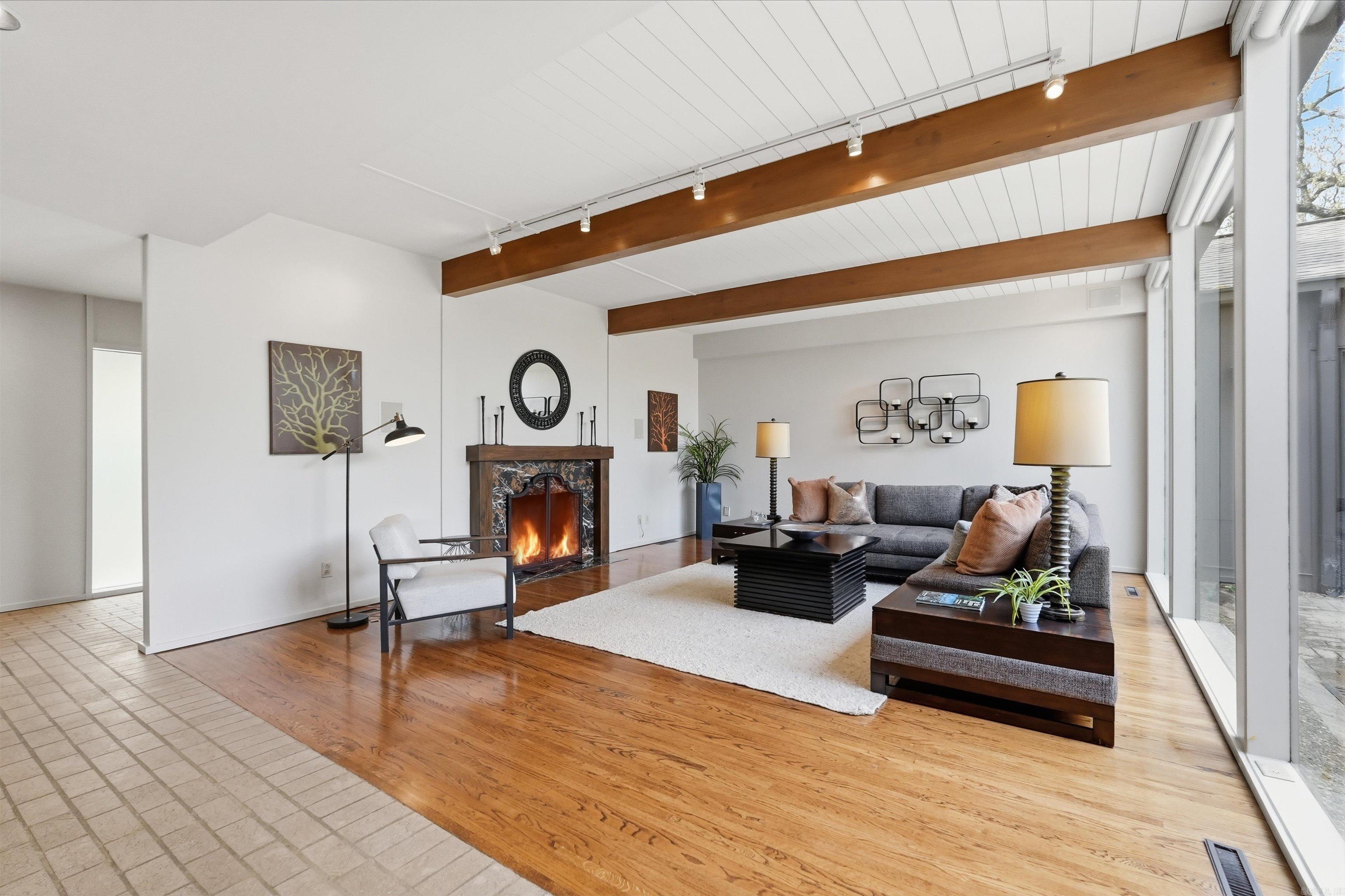 Robinwood - Residential