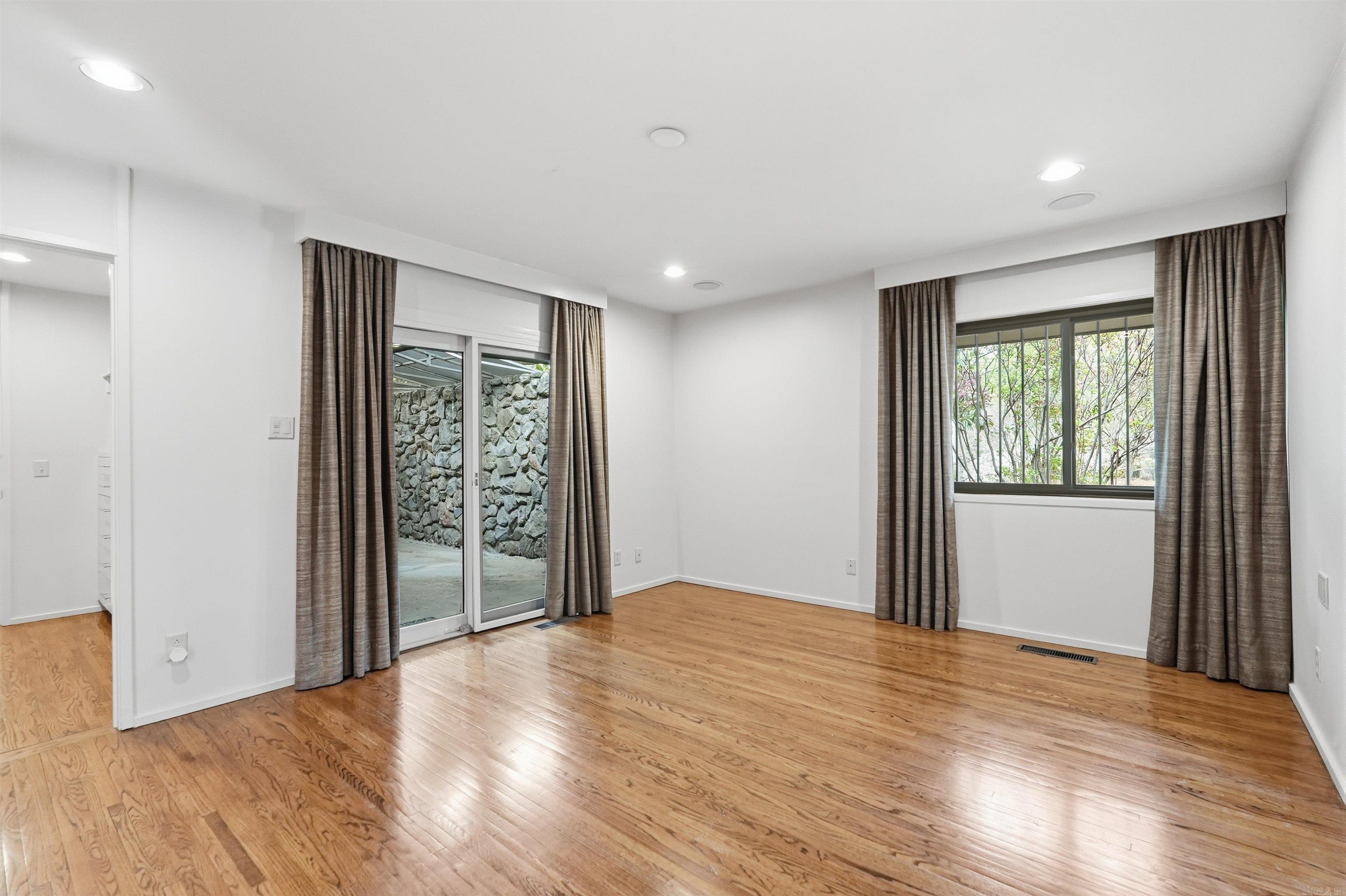 Robinwood - Residential