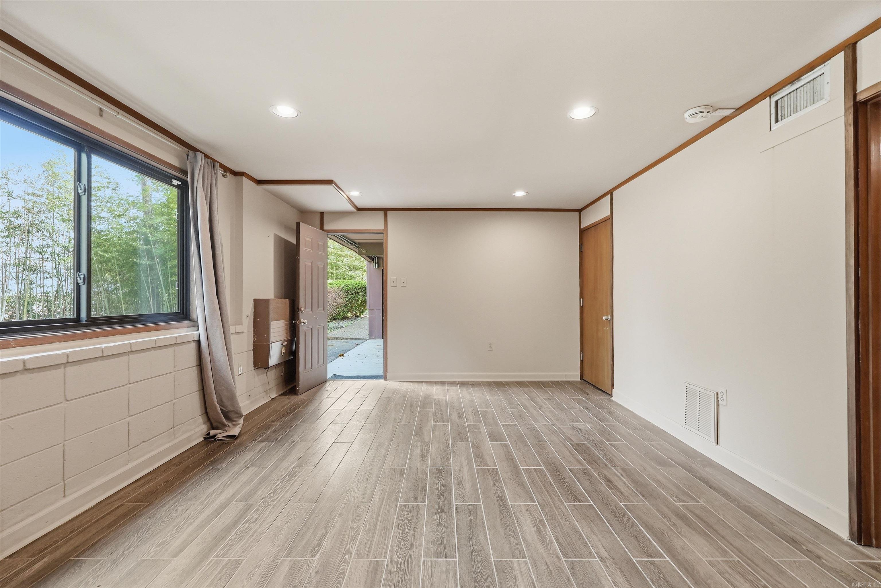 Robinwood - Residential