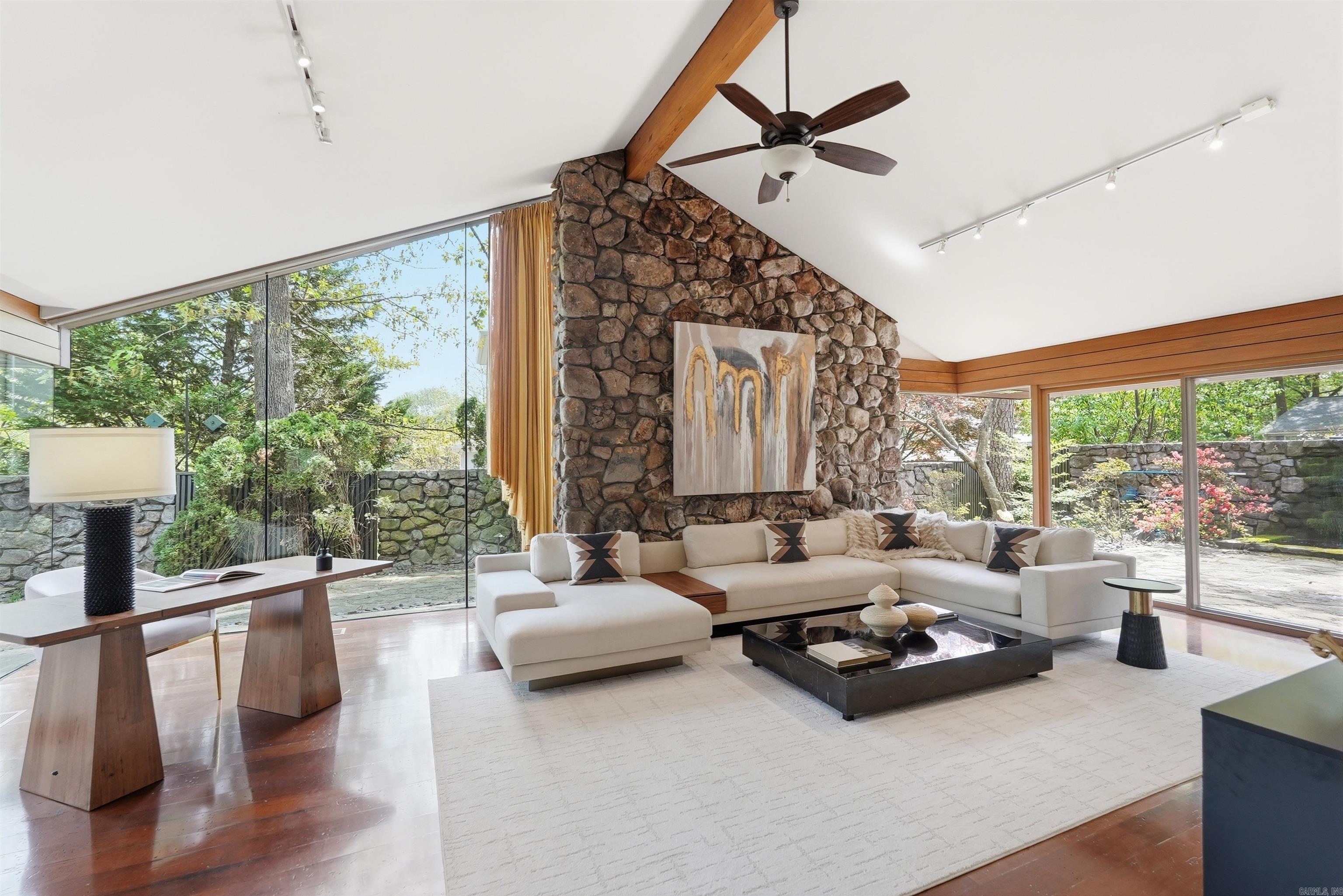 Robinwood - Residential