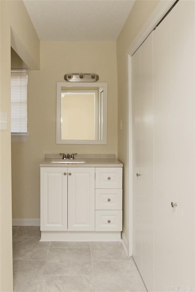 Geyer Springs - Residential Lease