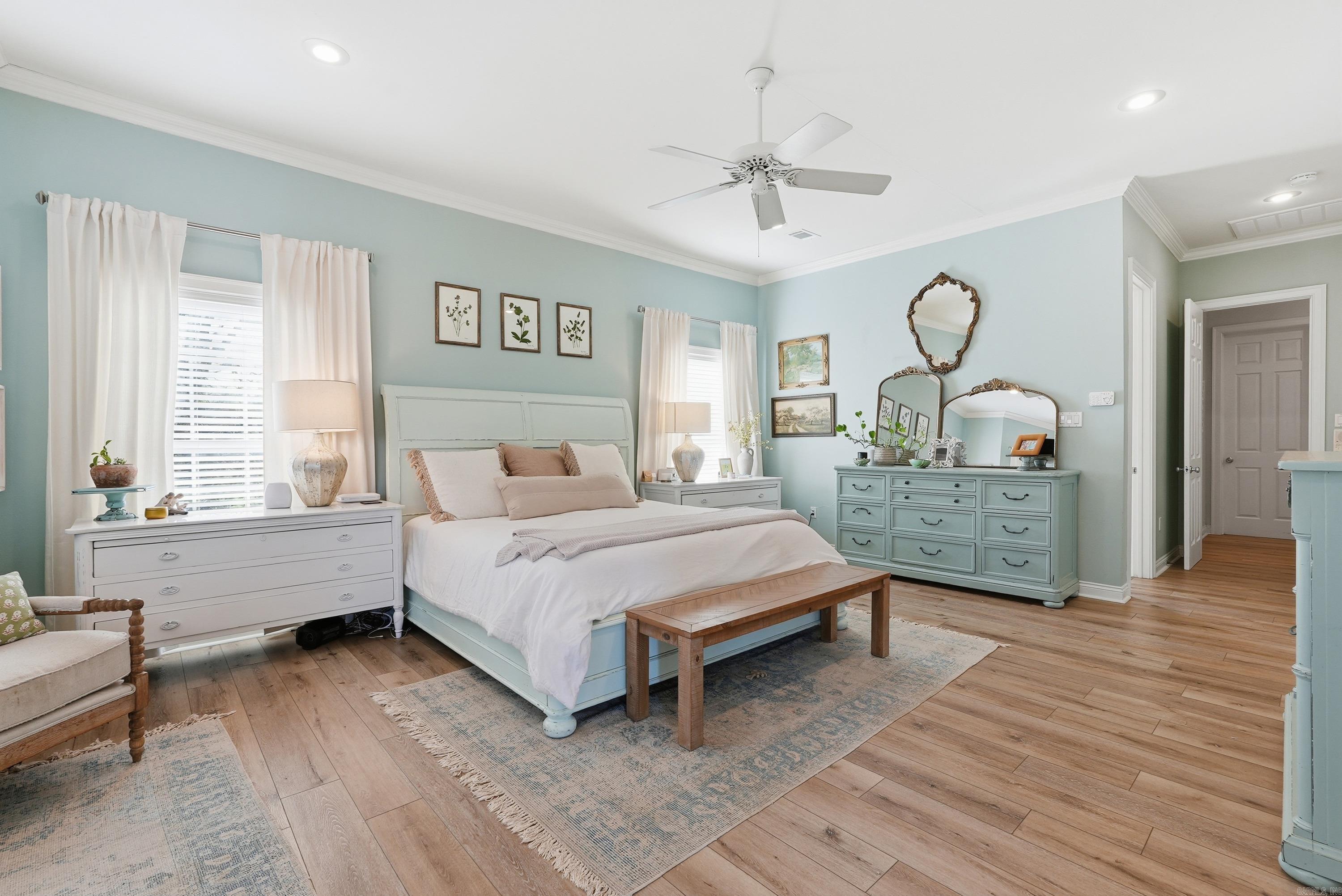 SAVANNAH PARK - Residential