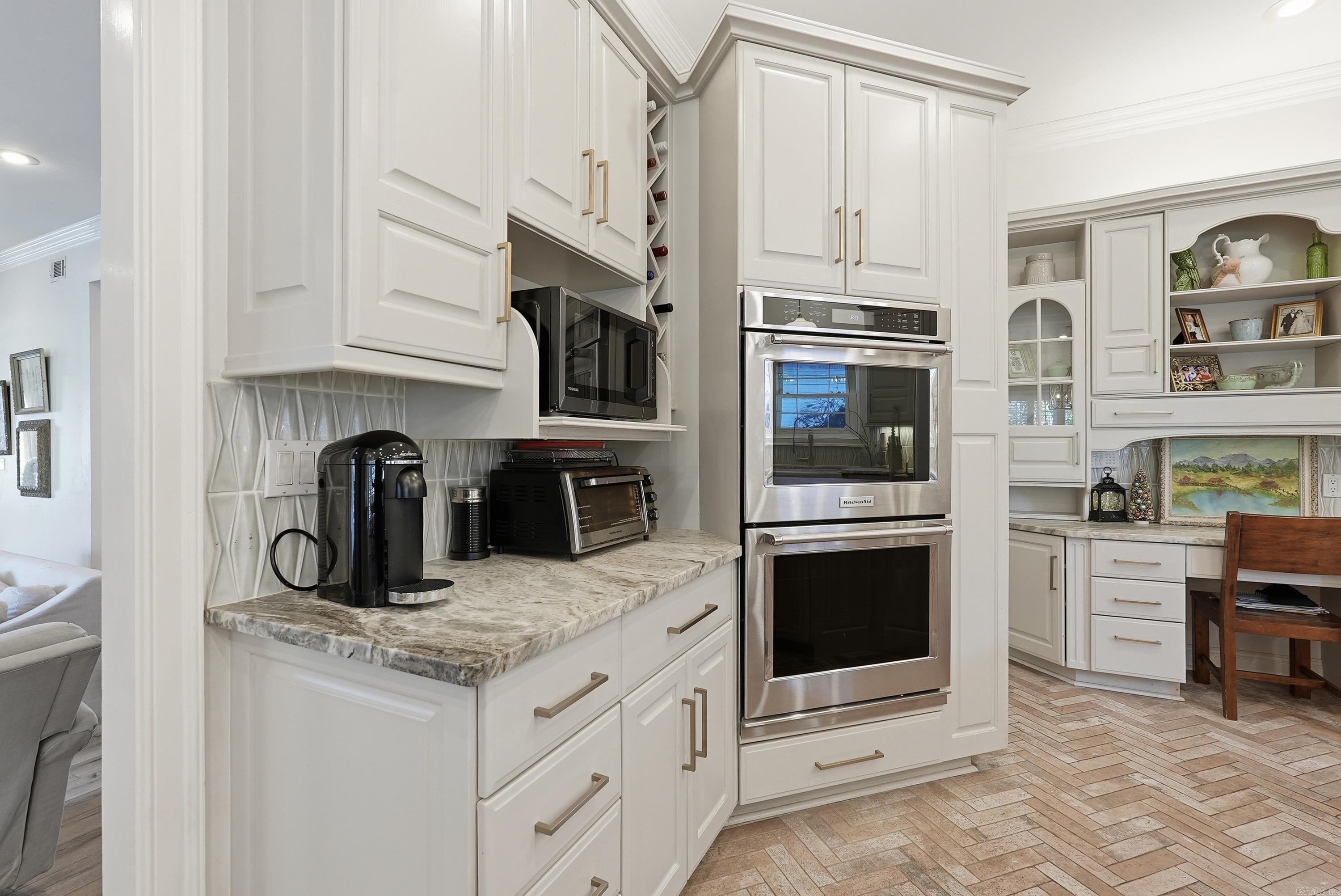 SAVANNAH PARK - Residential