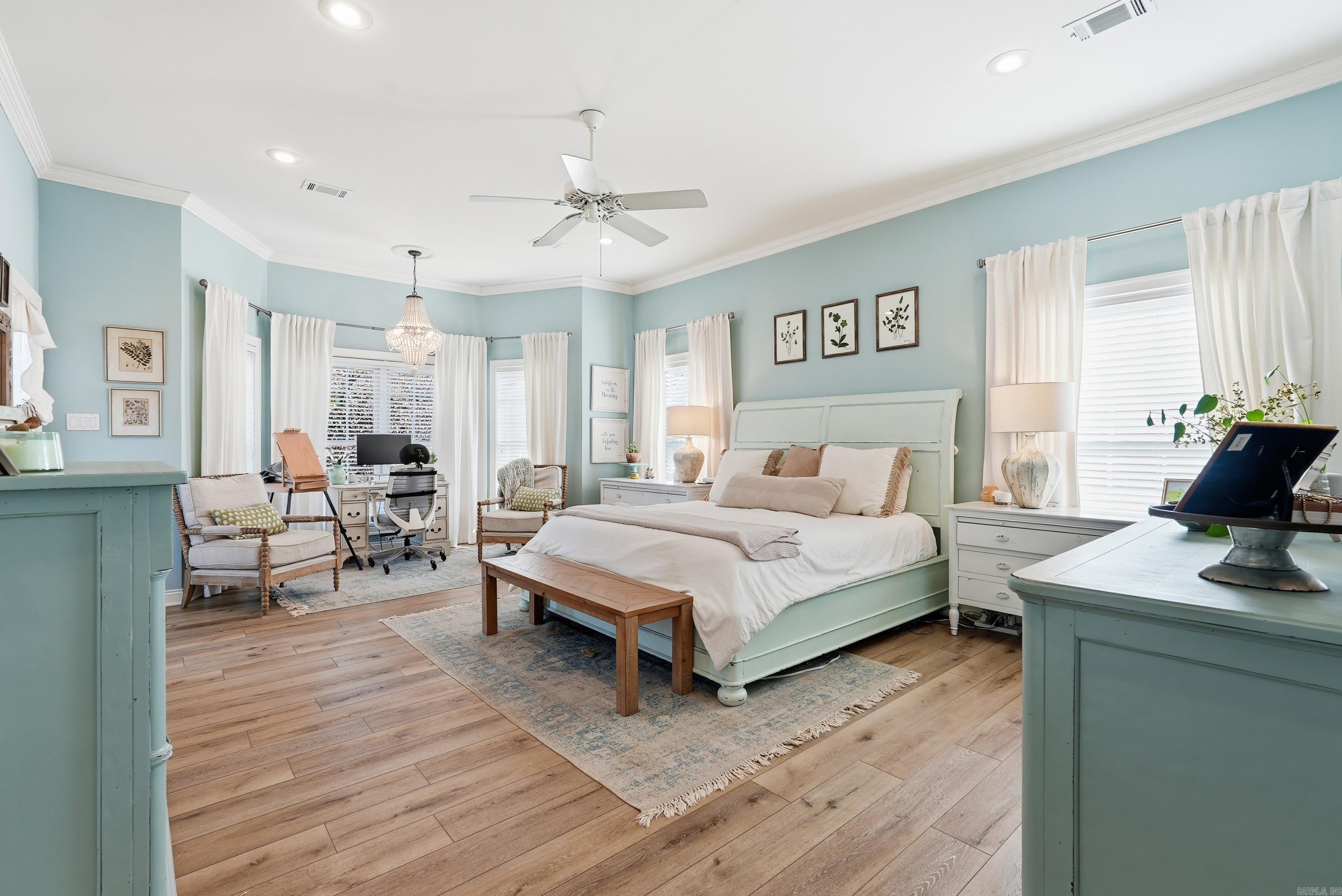 SAVANNAH PARK - Residential