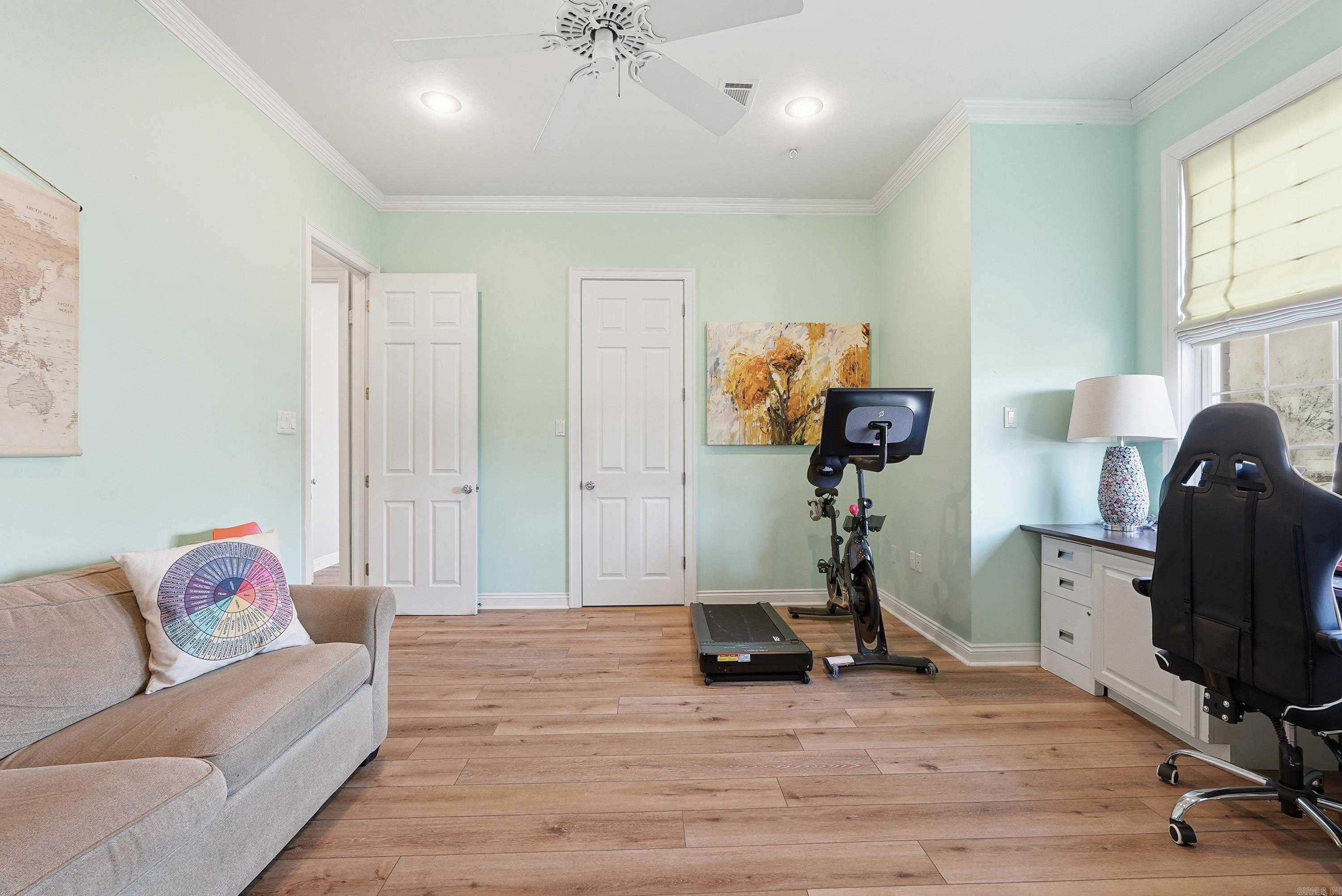 SAVANNAH PARK - Residential