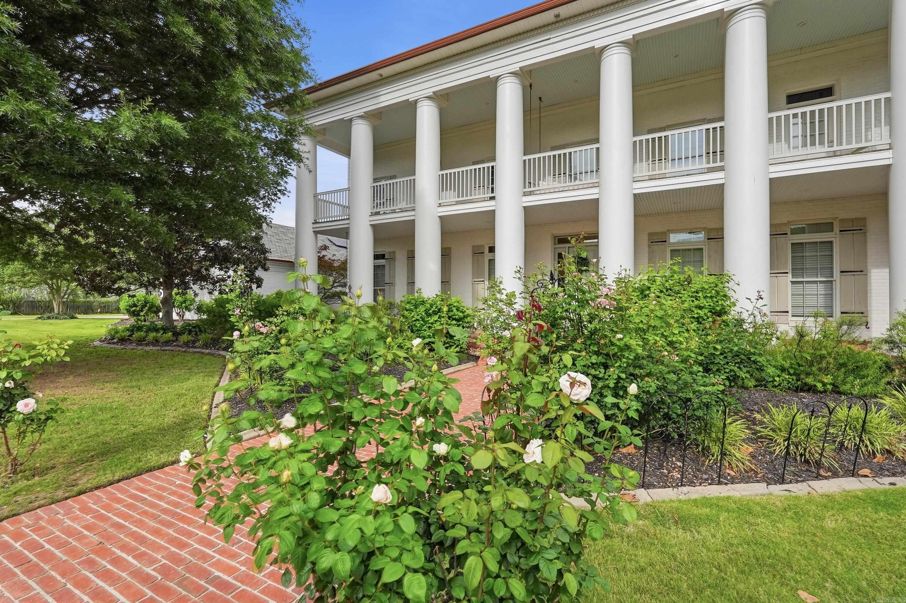 SAVANNAH PARK - Residential