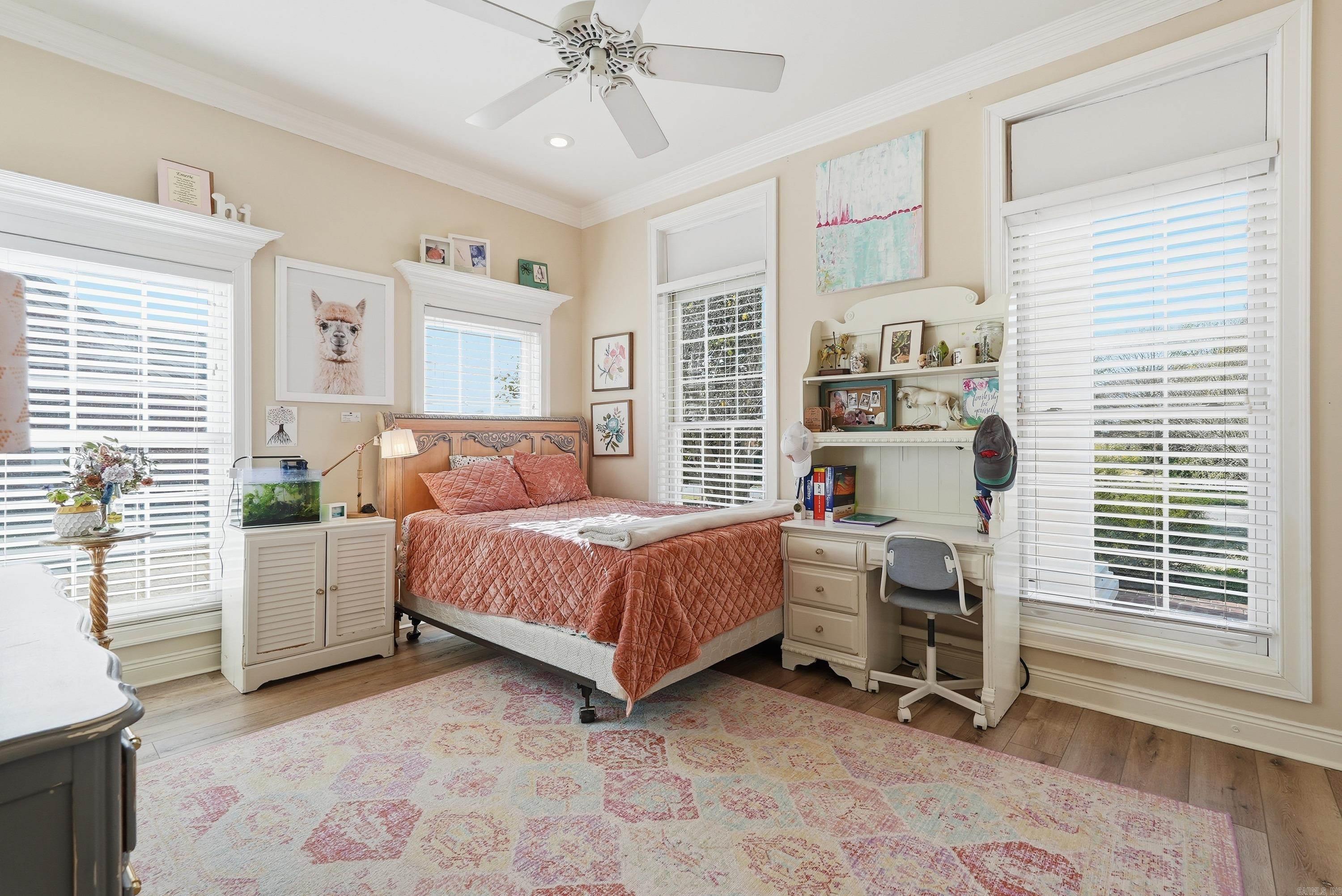 SAVANNAH PARK - Residential