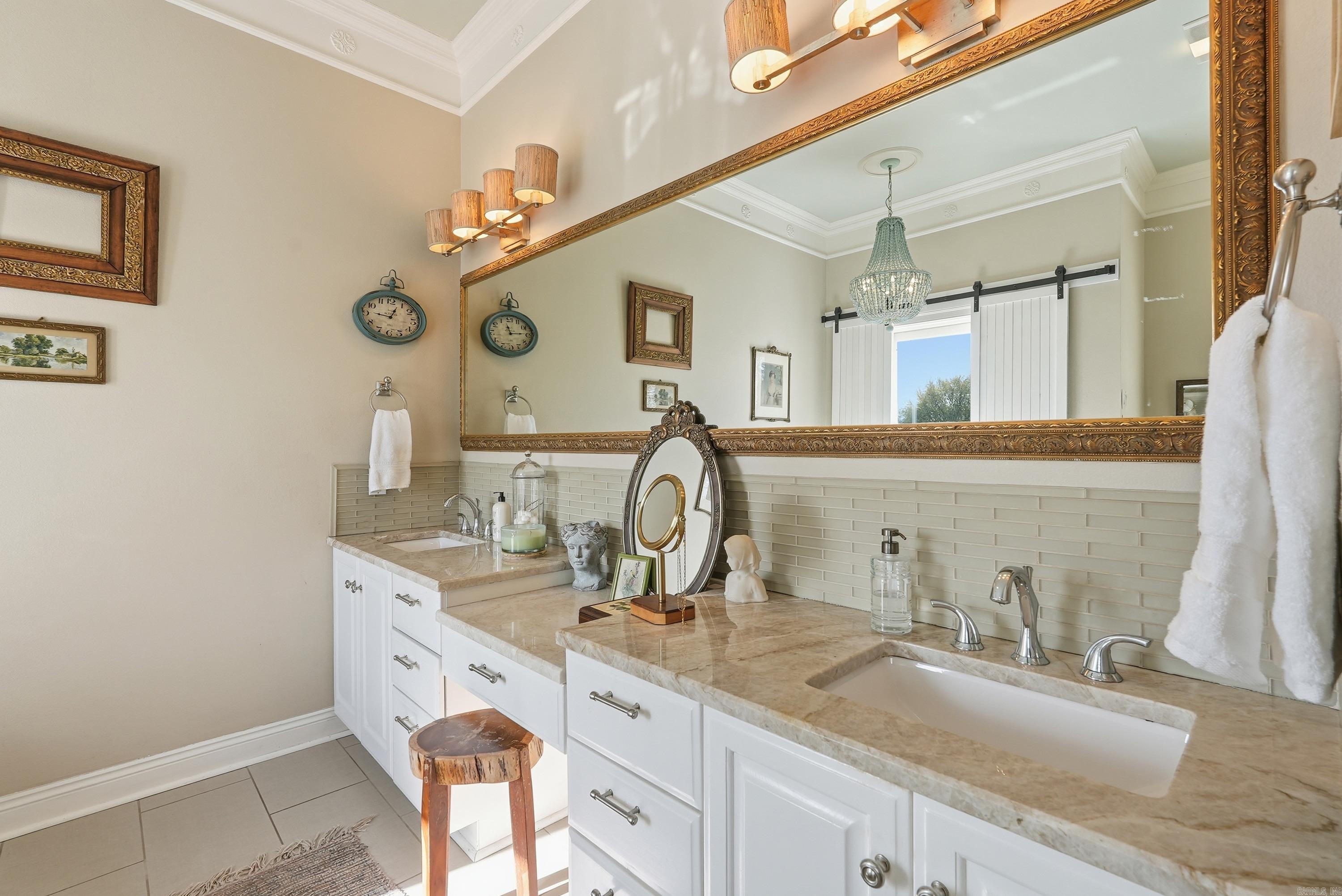 SAVANNAH PARK - Residential