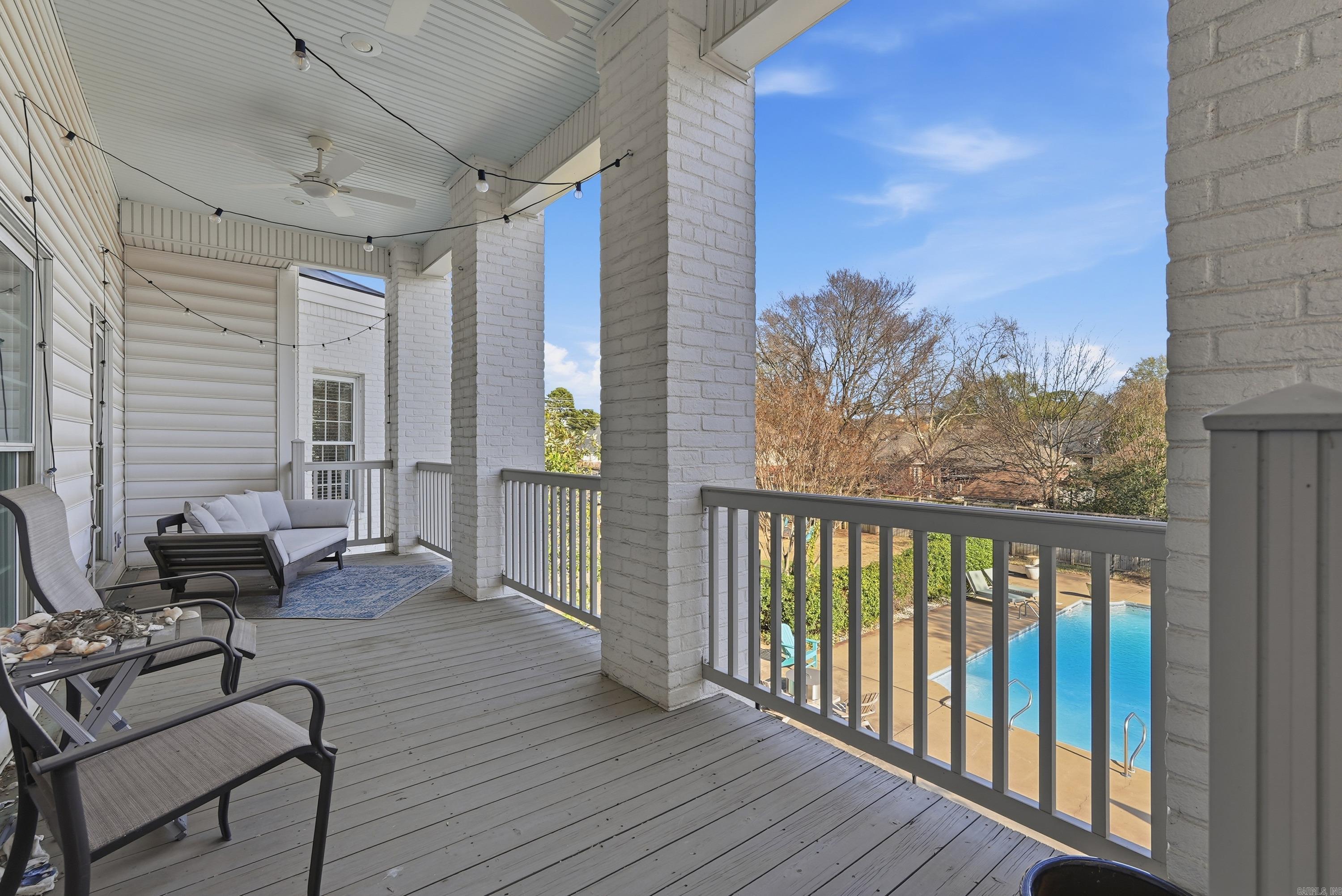 SAVANNAH PARK - Residential