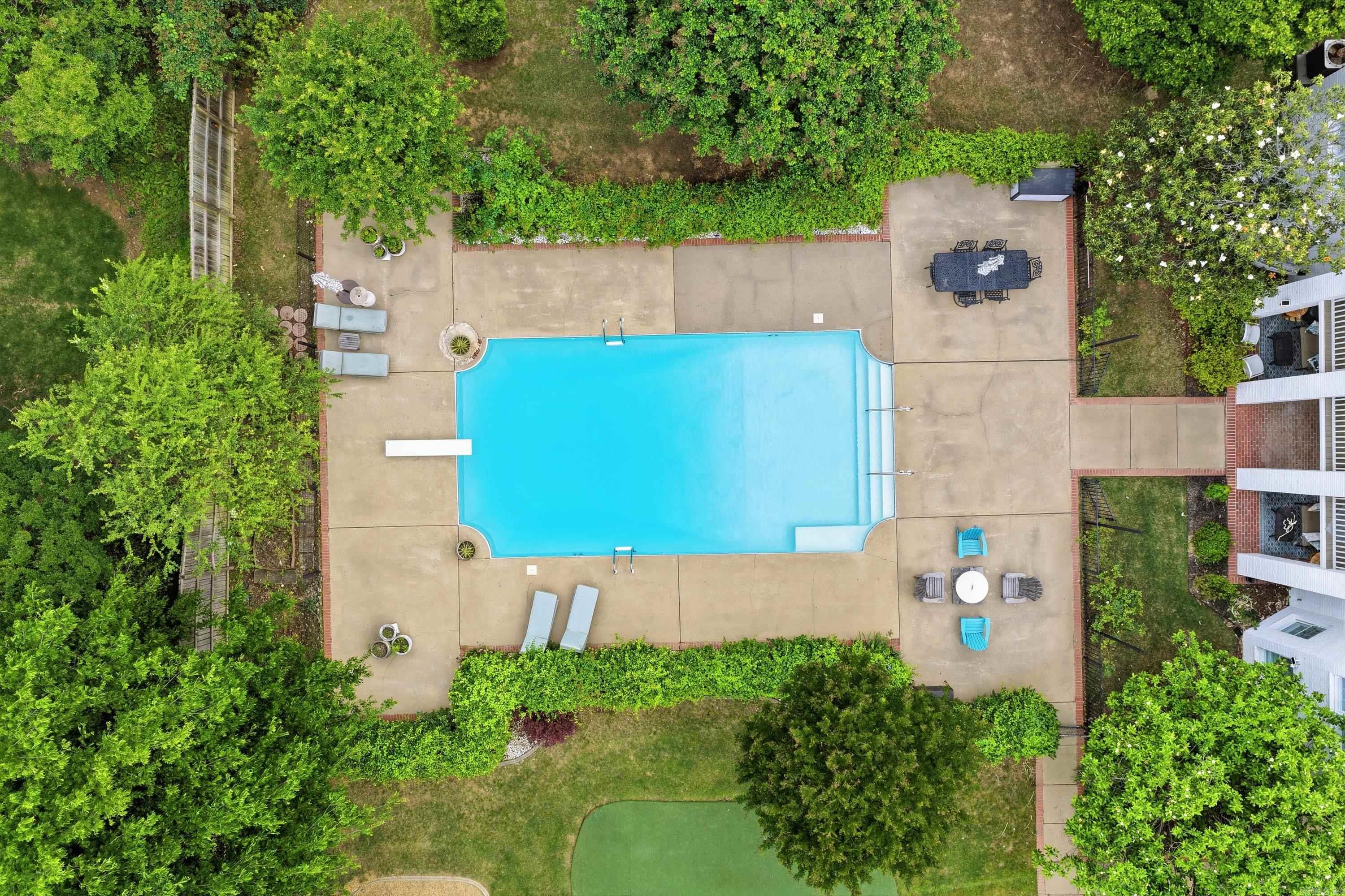 SAVANNAH PARK - Residential