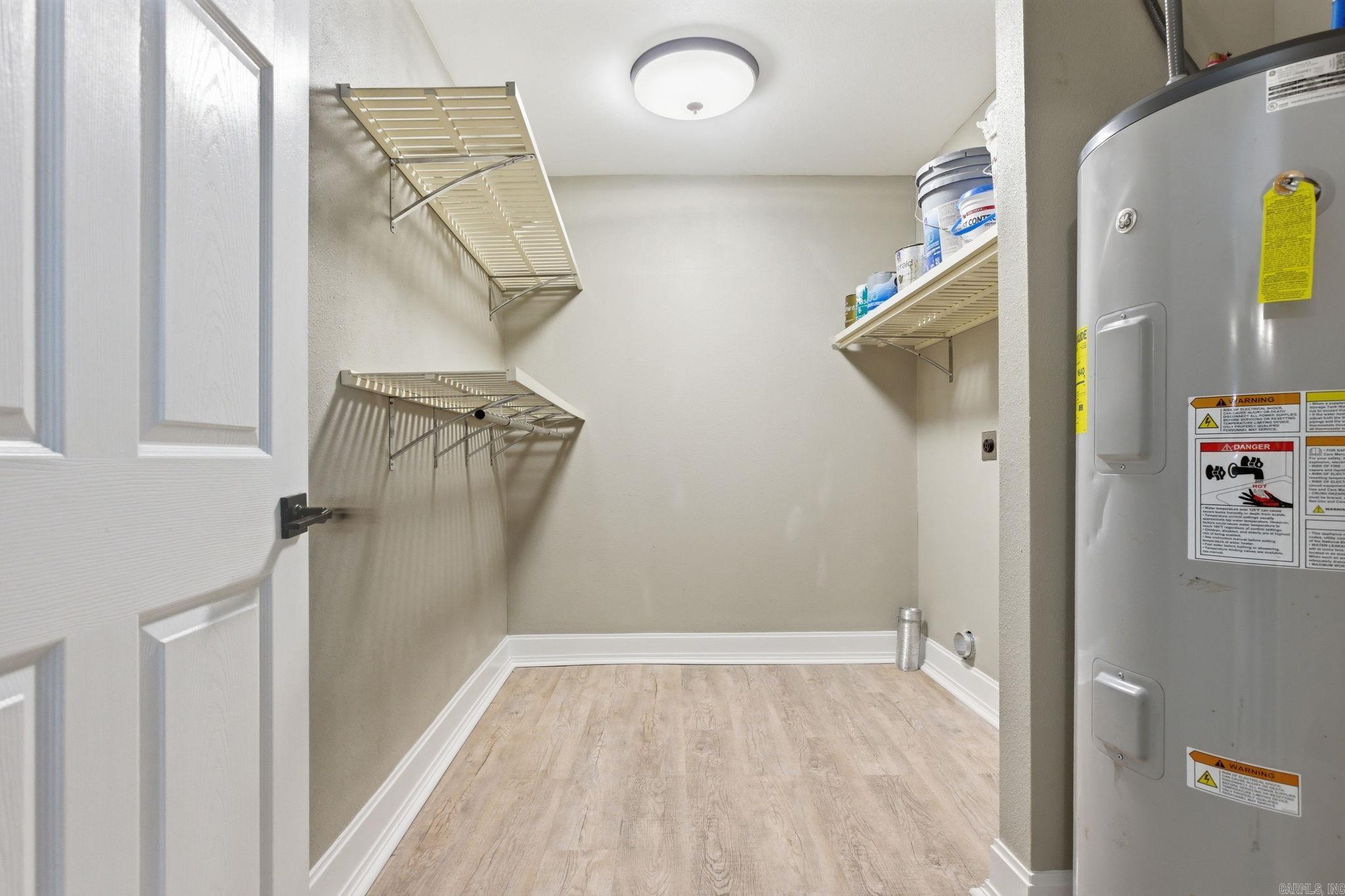 LINCOLN PARK ADD - Residential