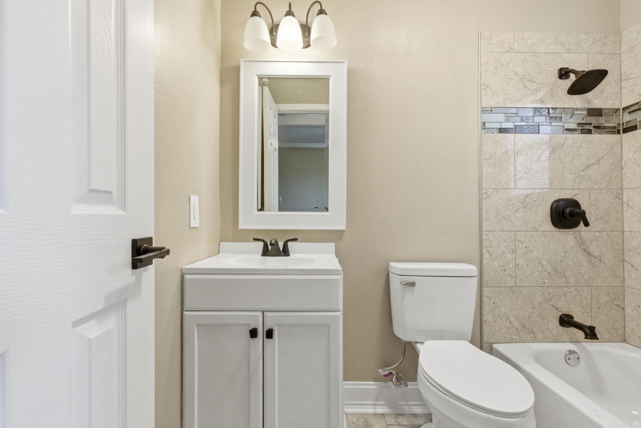 LINCOLN PARK ADD - Residential