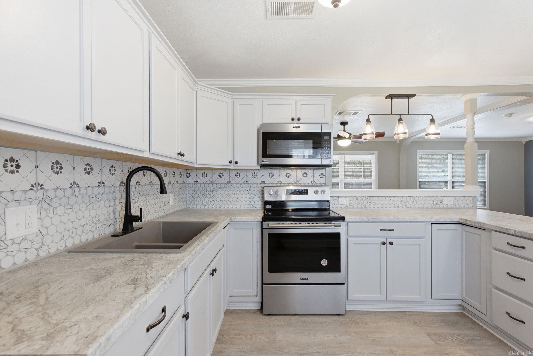 LINCOLN PARK ADD - Residential