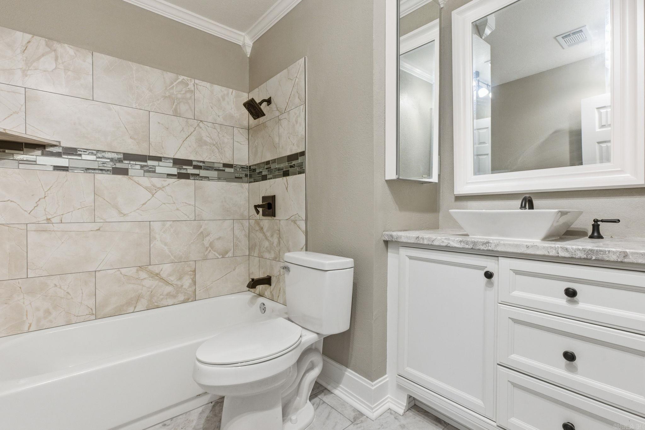 LINCOLN PARK ADD - Residential