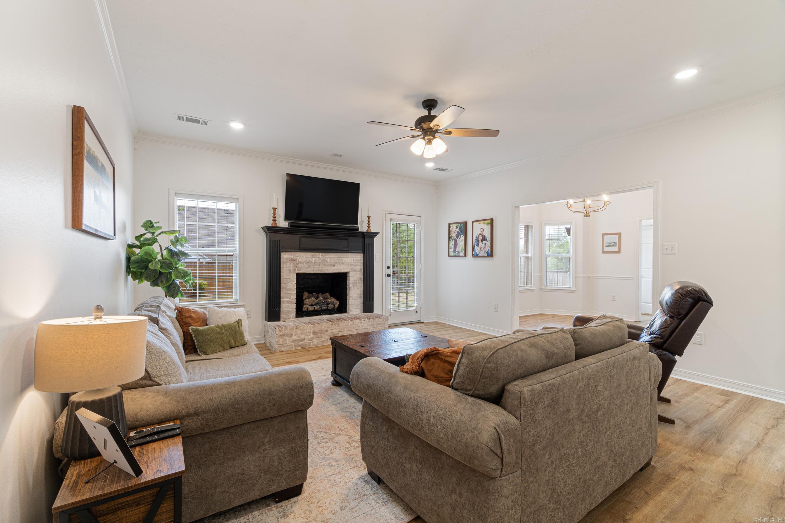 BELVEDERE COURT - Residential