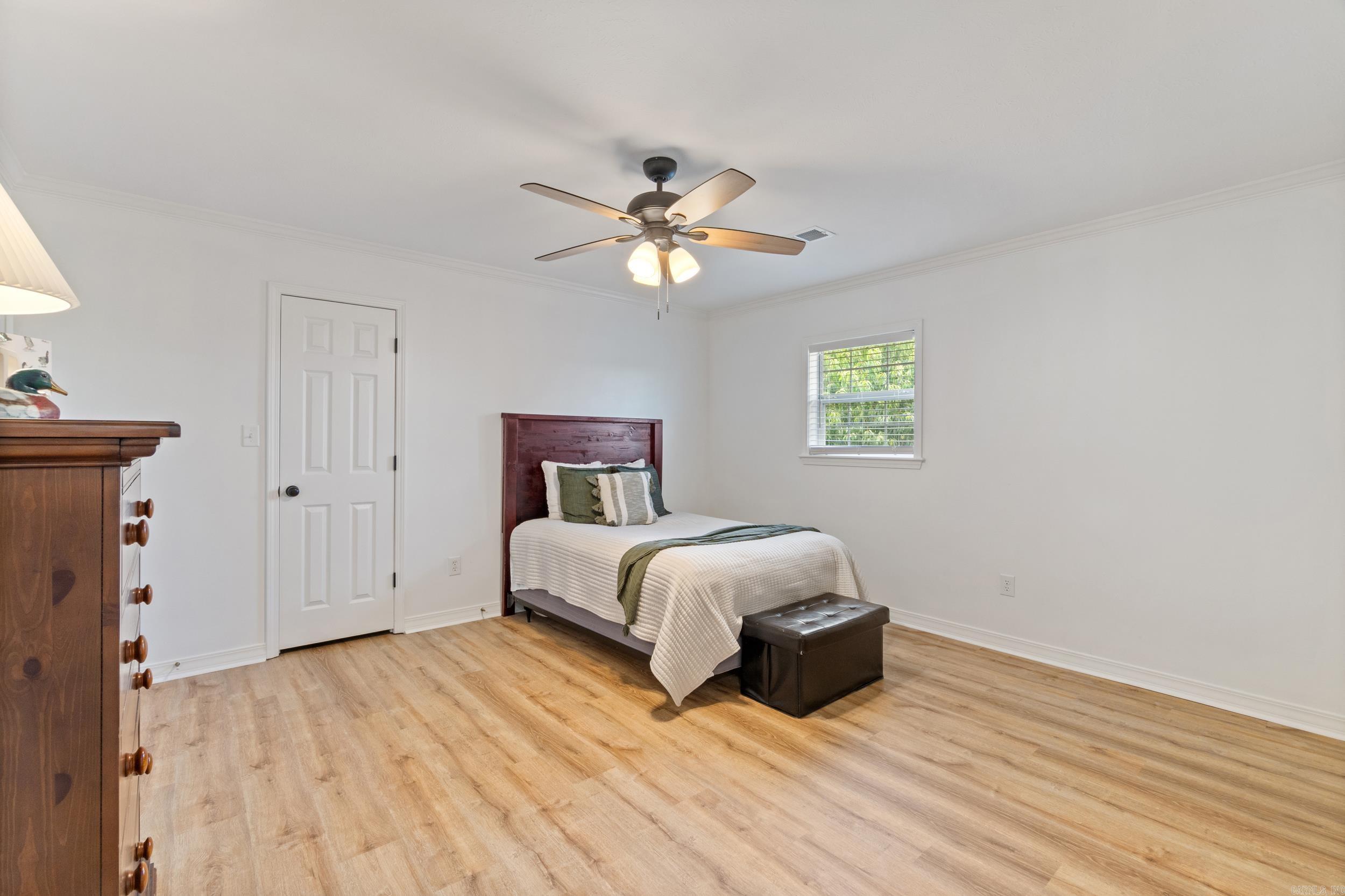 BELVEDERE COURT - Residential