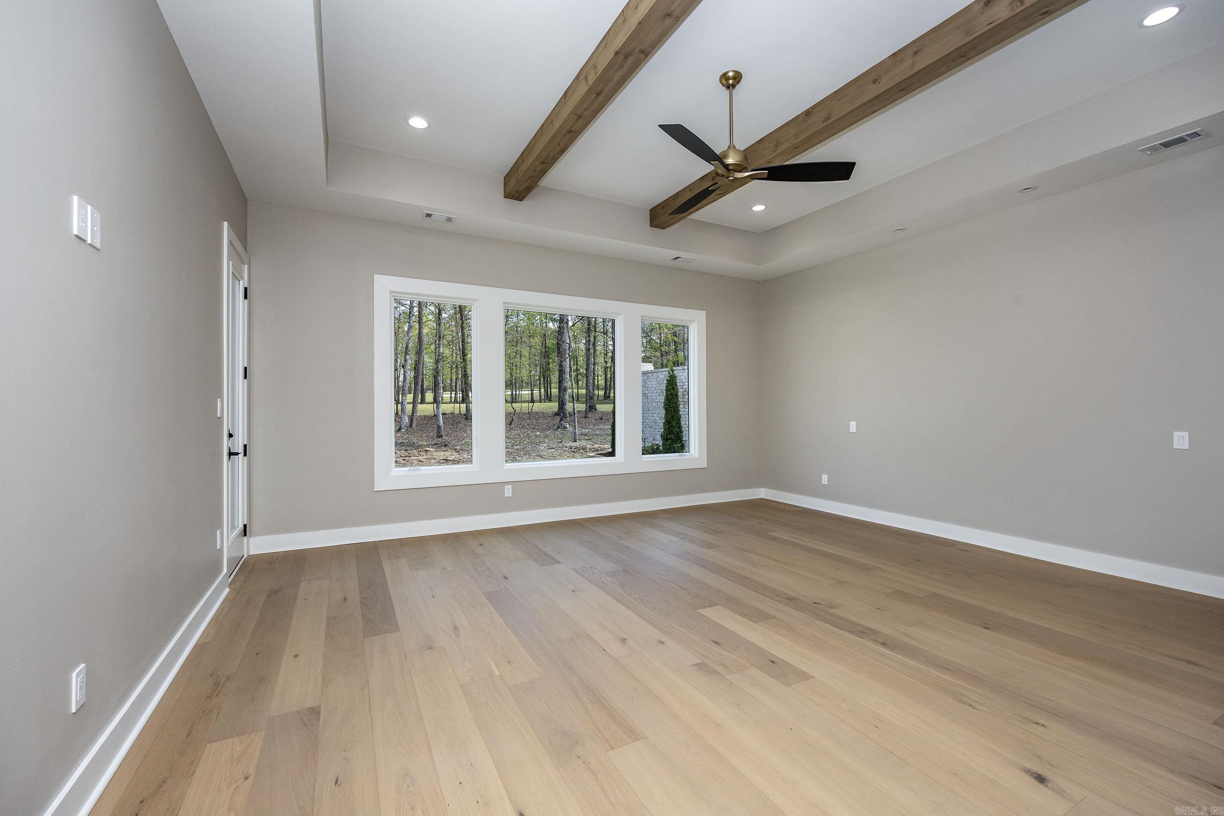 CHENAL VALLEY "MIRAMONT CIRCLE" - Residential