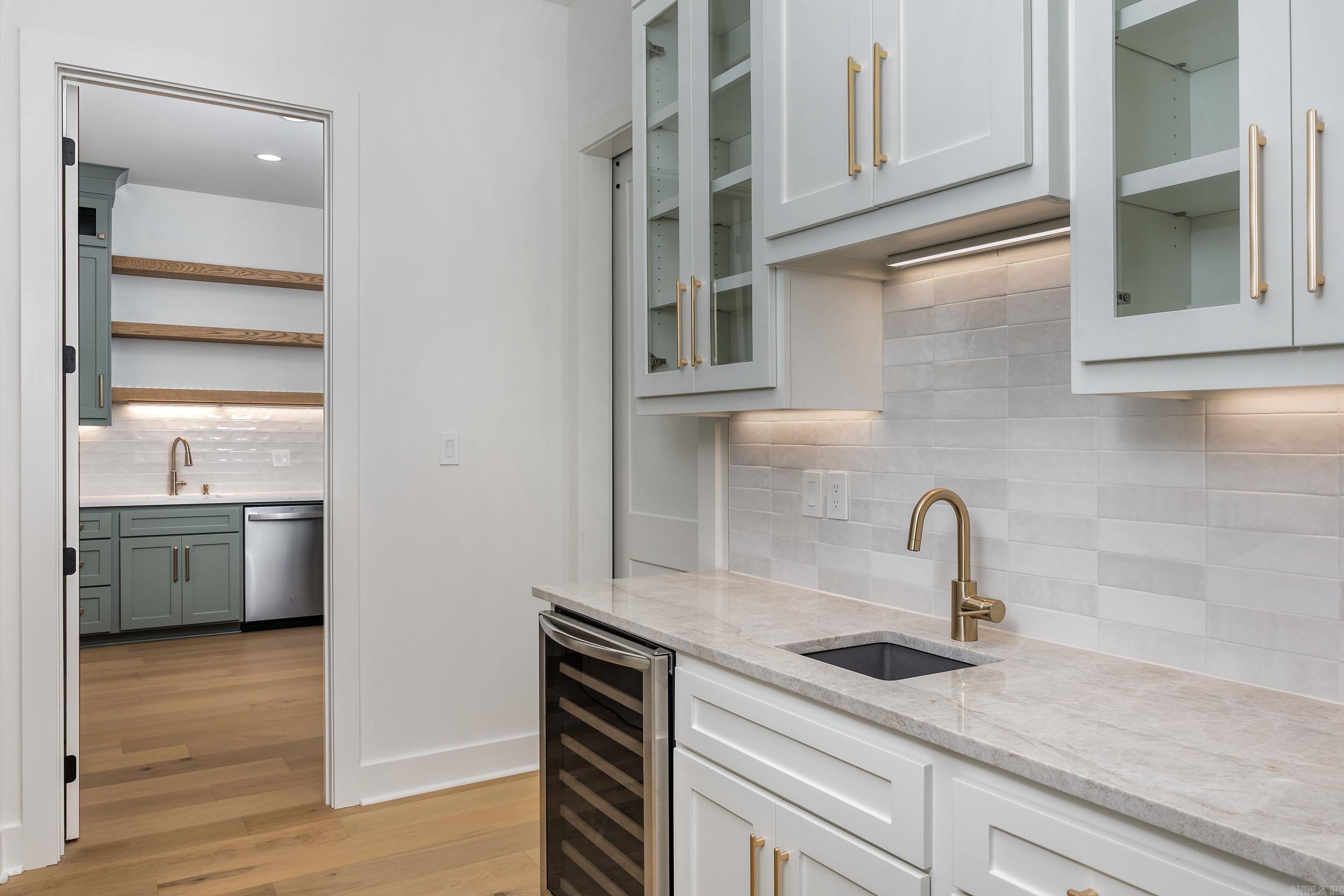 CHENAL VALLEY "MIRAMONT CIRCLE" - Residential