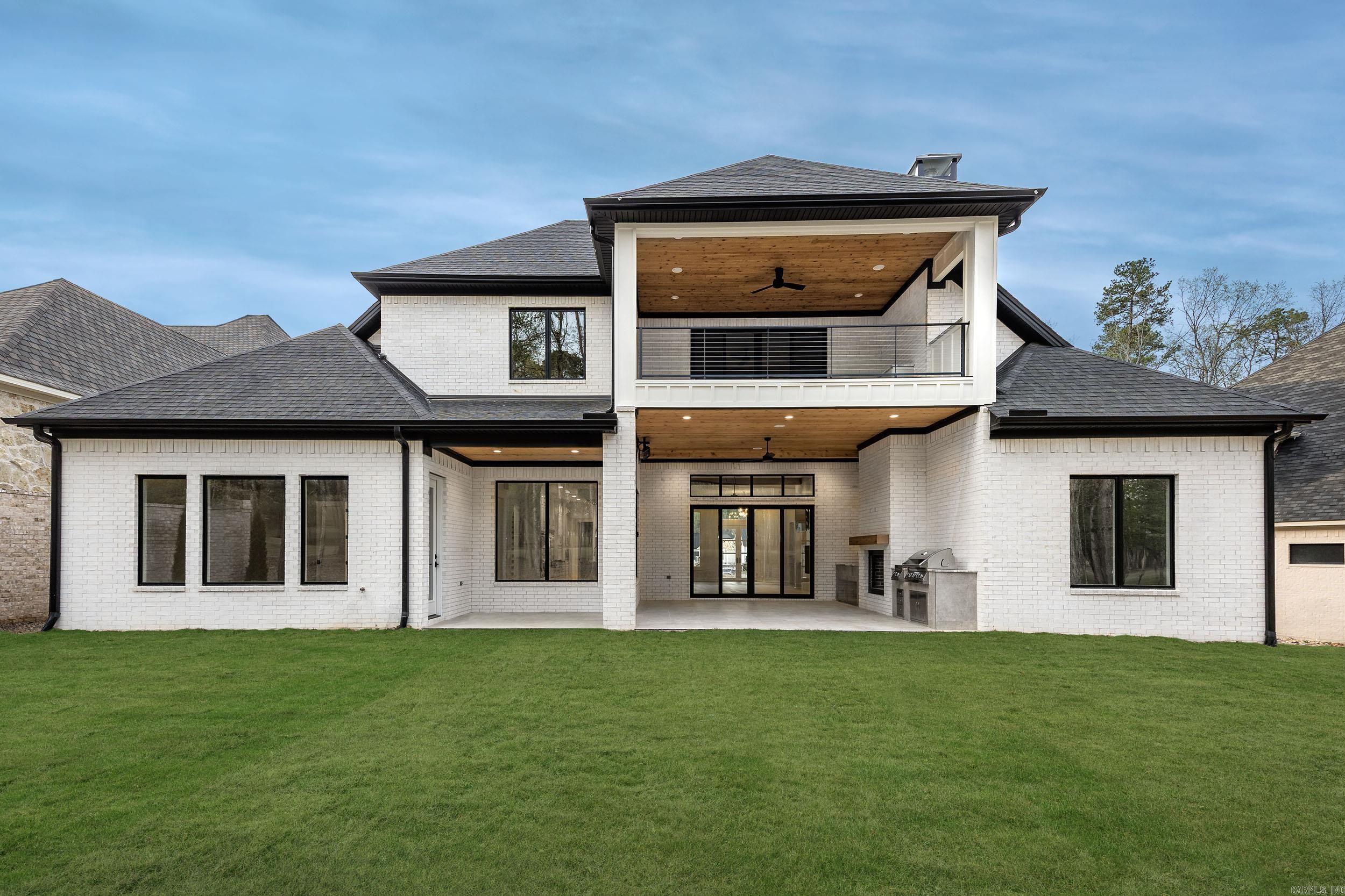 CHENAL VALLEY "MIRAMONT CIRCLE" - Residential