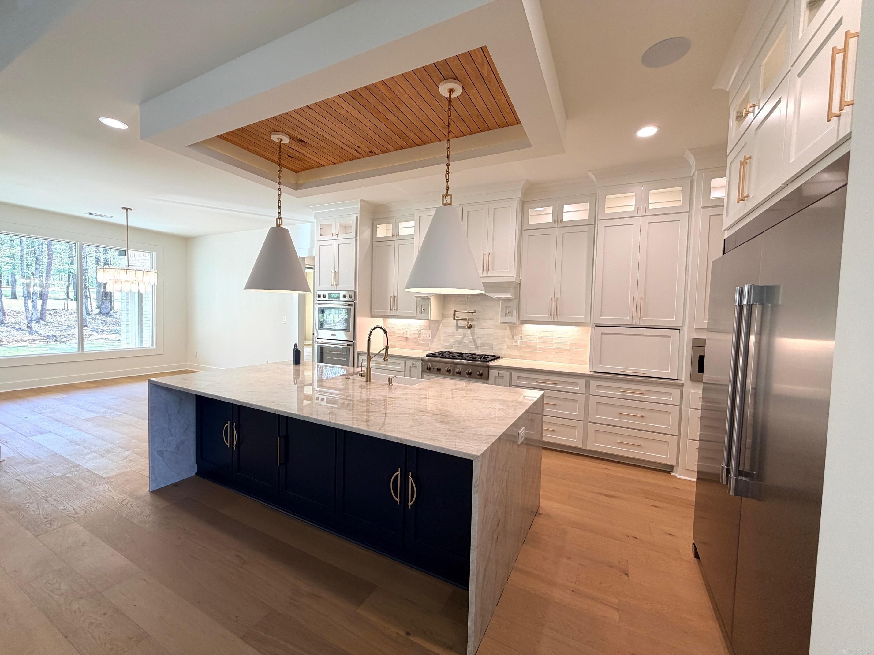 CHENAL VALLEY "MIRAMONT CIRCLE" - Residential