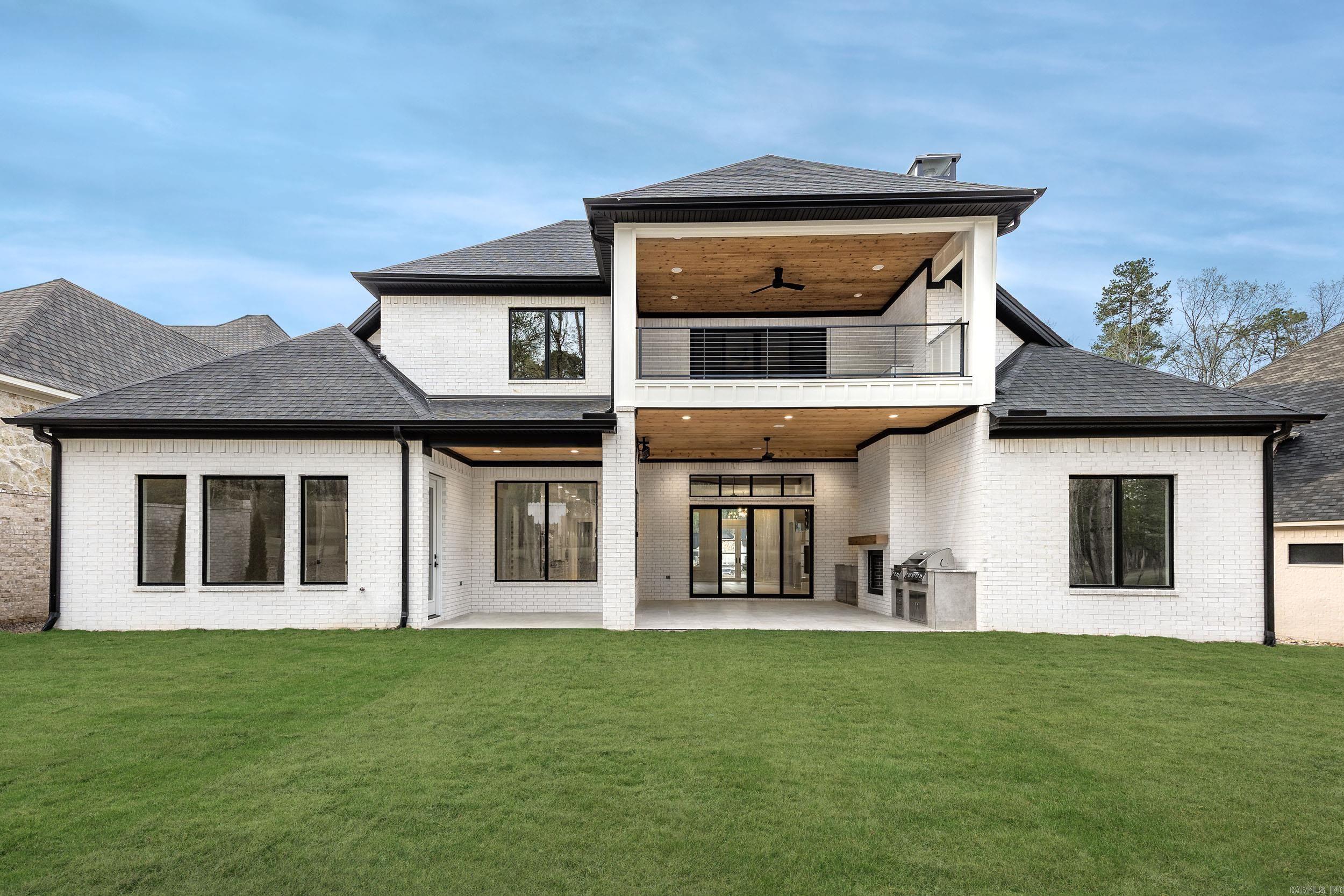 CHENAL VALLEY "MIRAMONT CIRCLE" - Residential