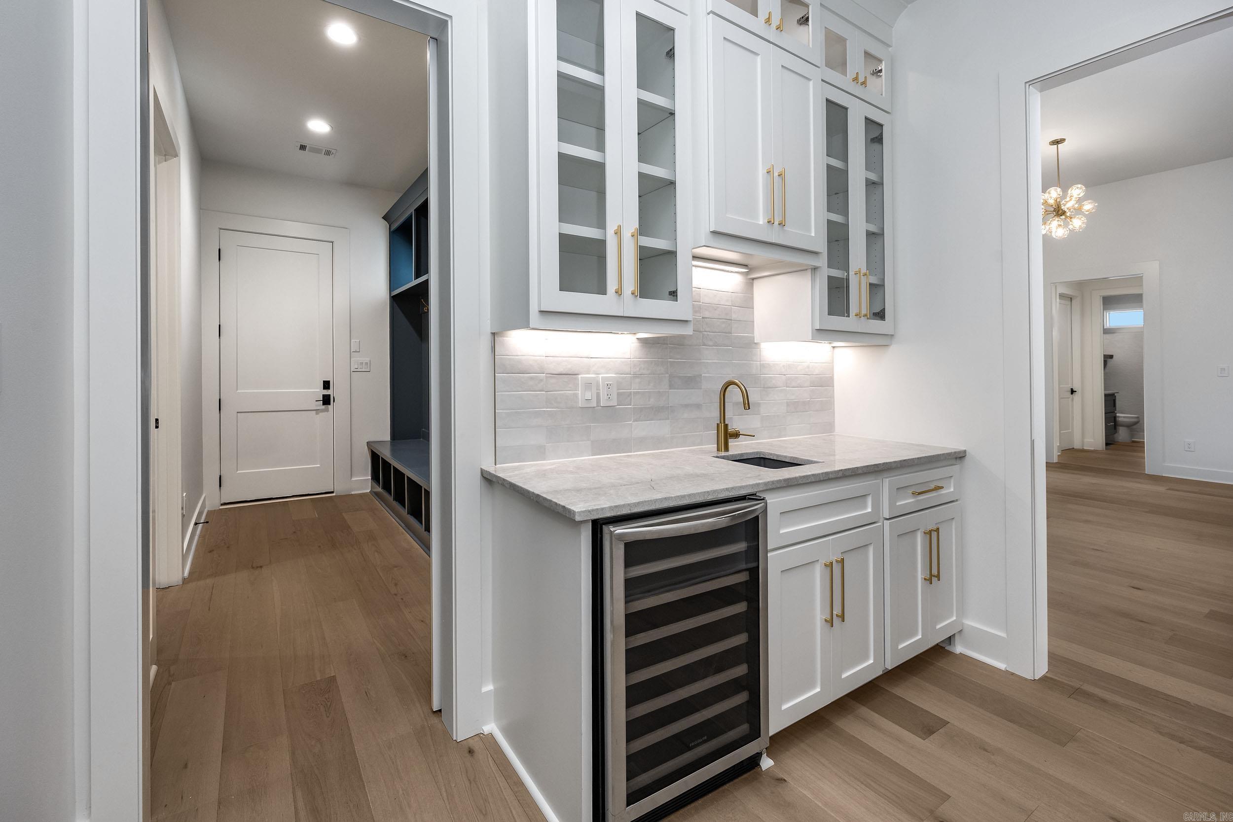 CHENAL VALLEY "MIRAMONT CIRCLE" - Residential