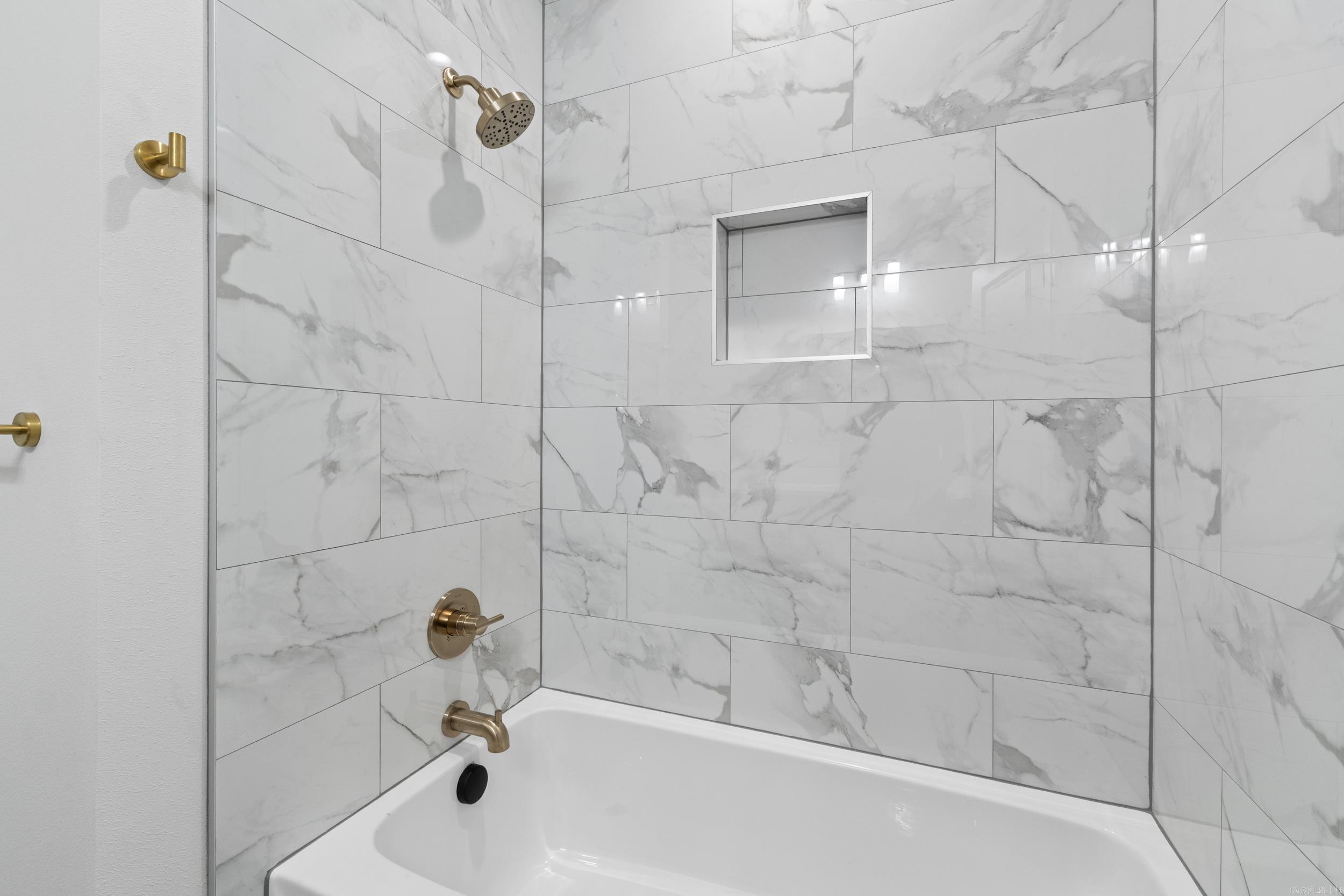 EAST MEADOW - Residential