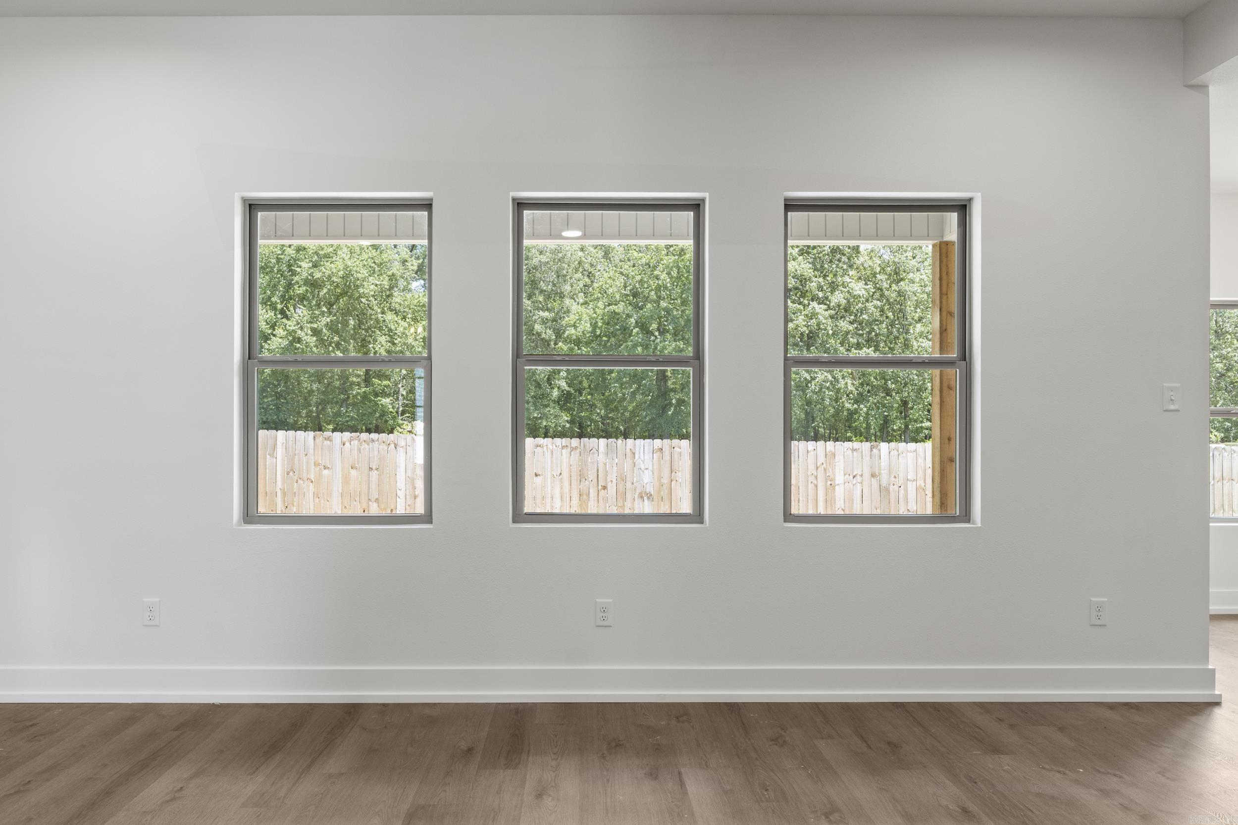 EAST MEADOW - Residential