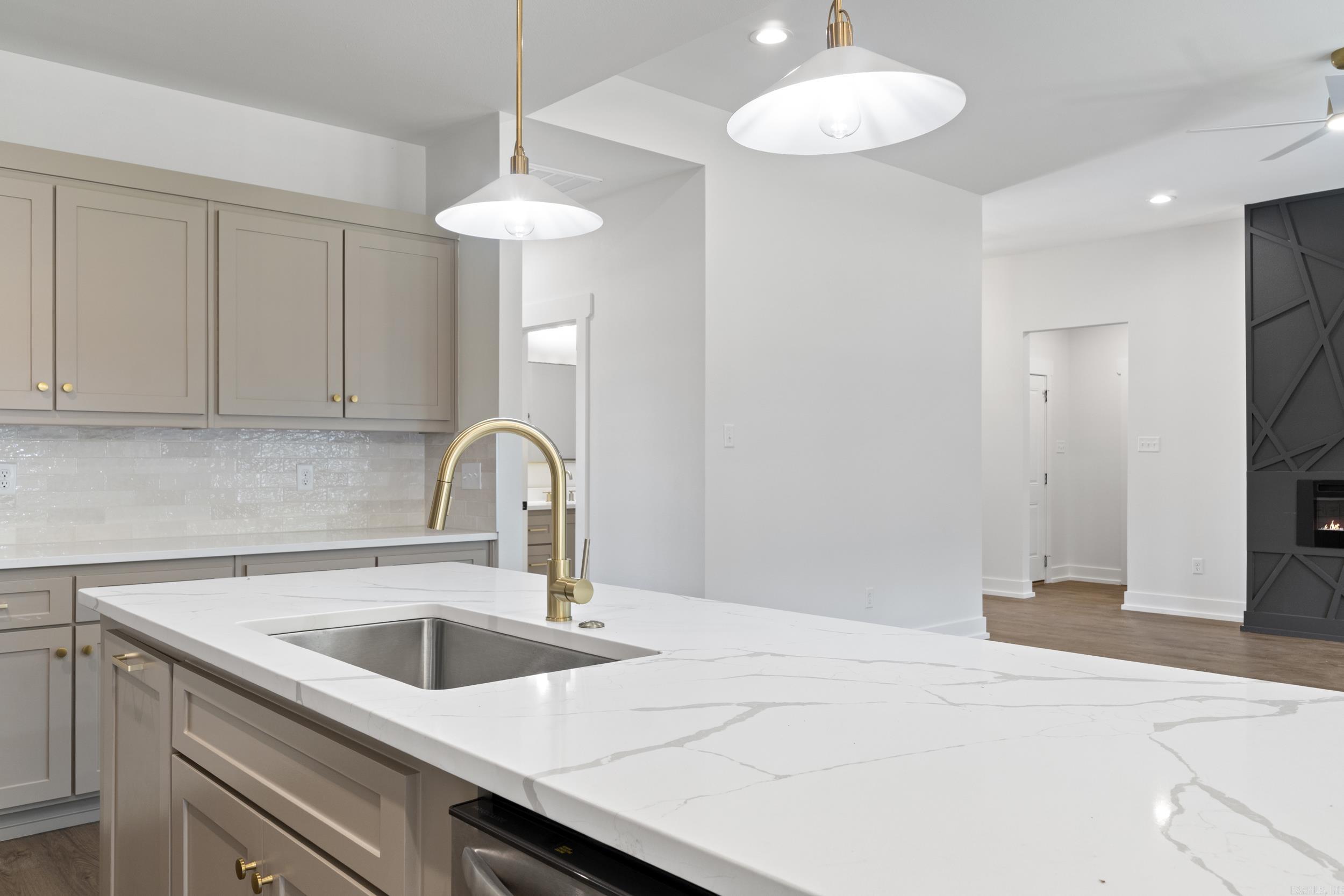 EAST MEADOW - Residential