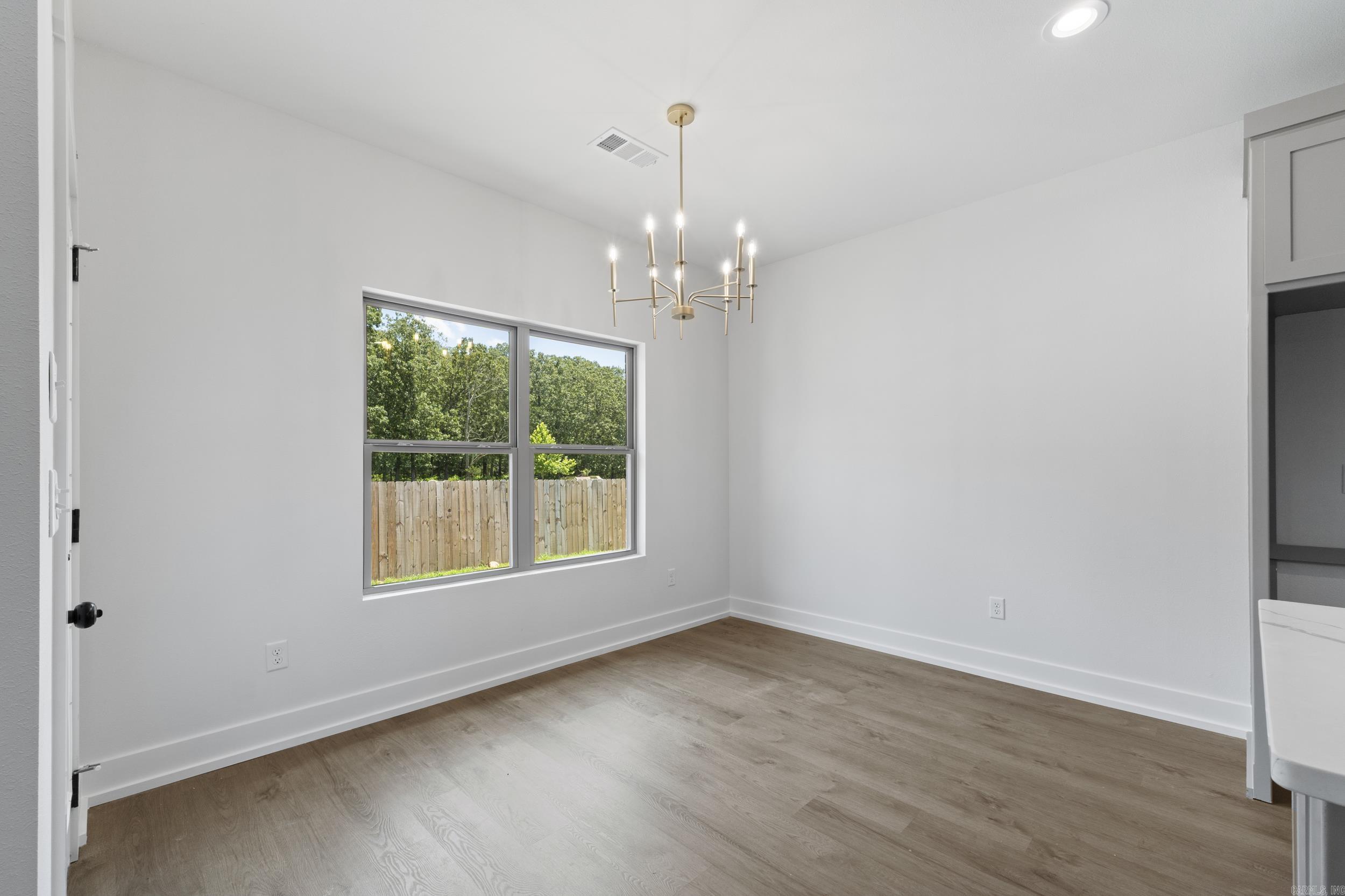 EAST MEADOW - Residential