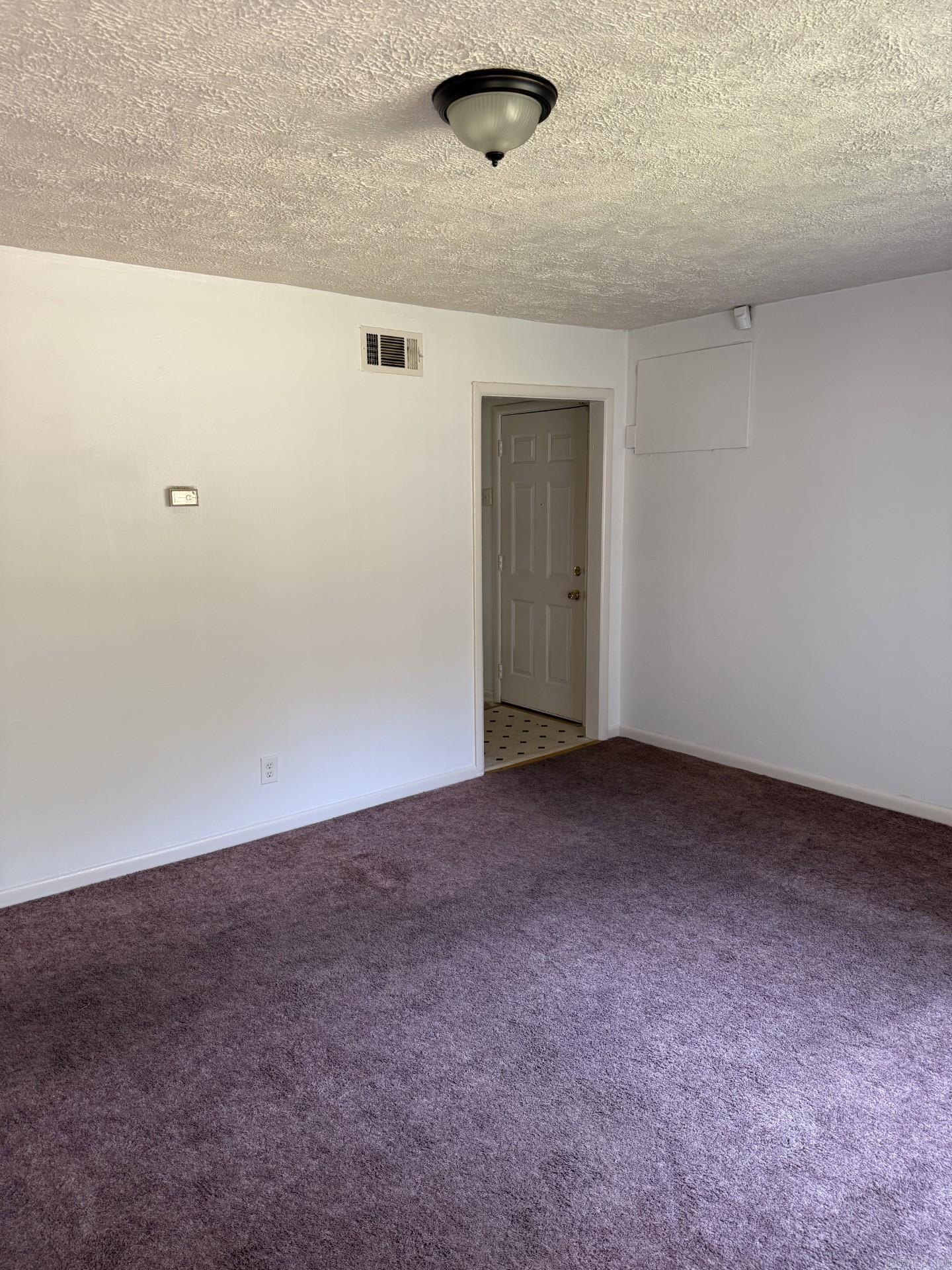 WAKEFIELD VILLAGE - Residential