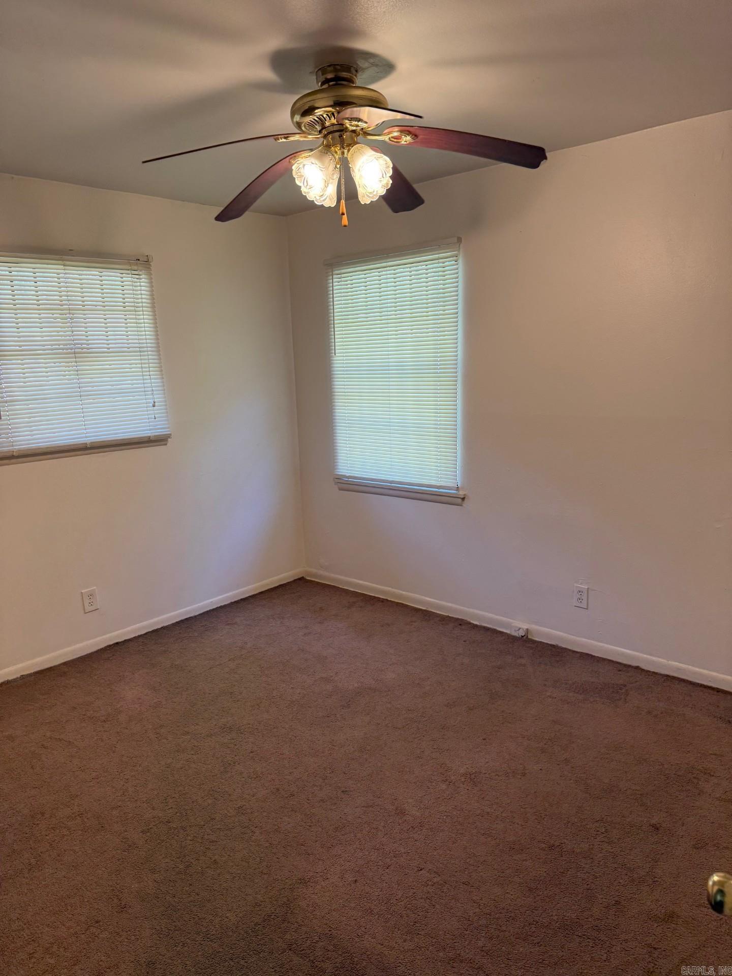 WAKEFIELD VILLAGE - Residential