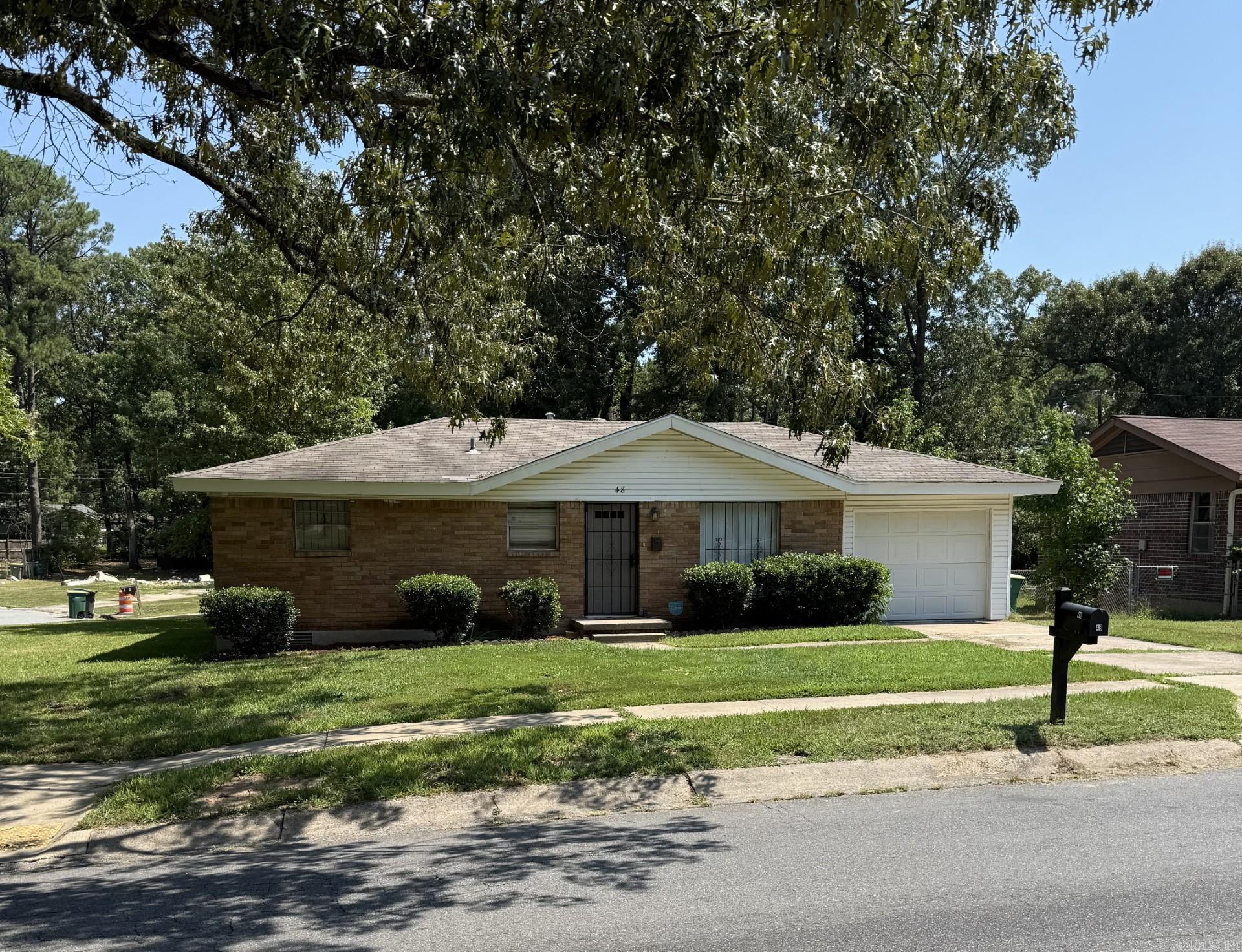 WAKEFIELD VILLAGE - Residential