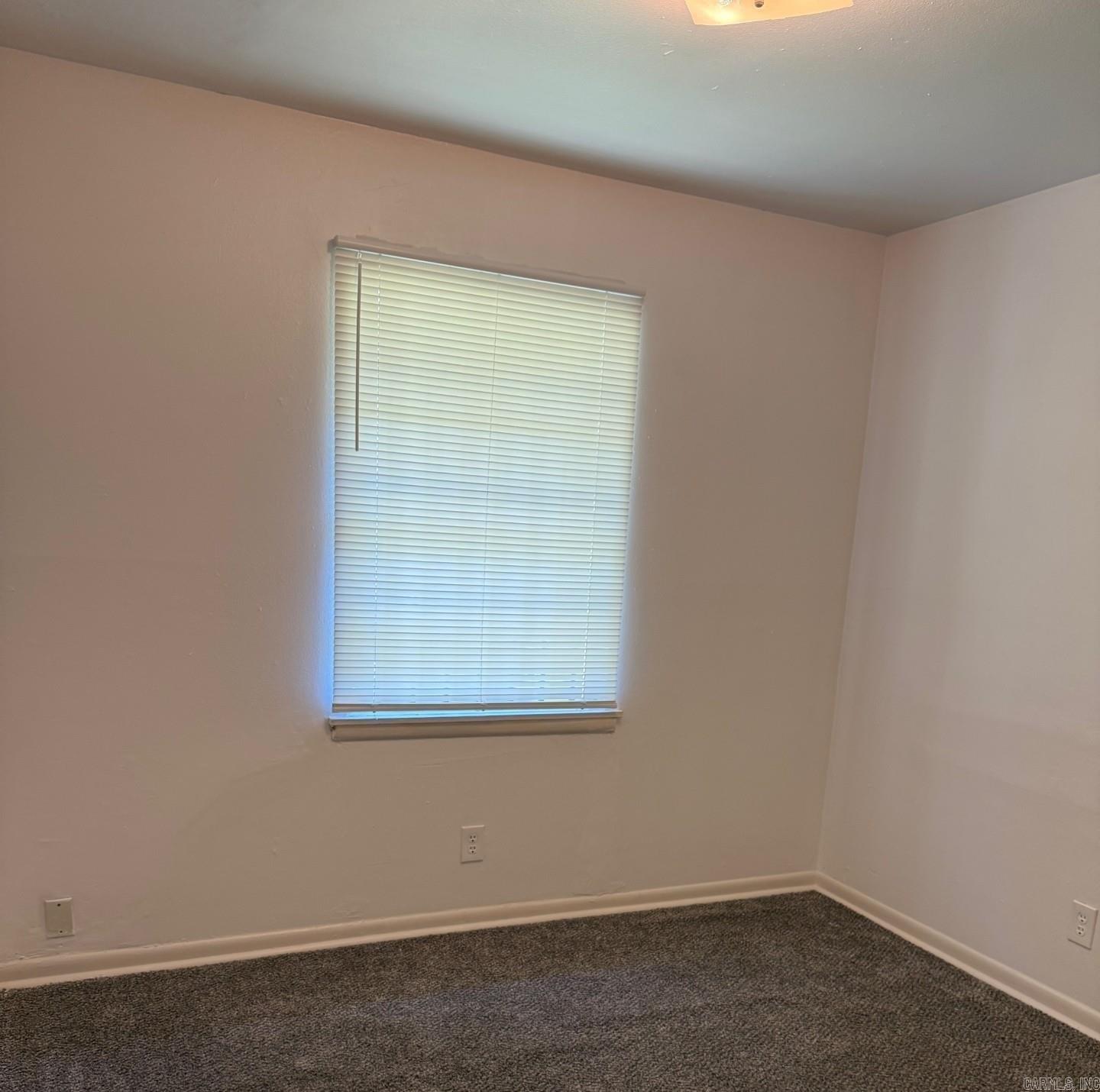 WAKEFIELD VILLAGE - Residential