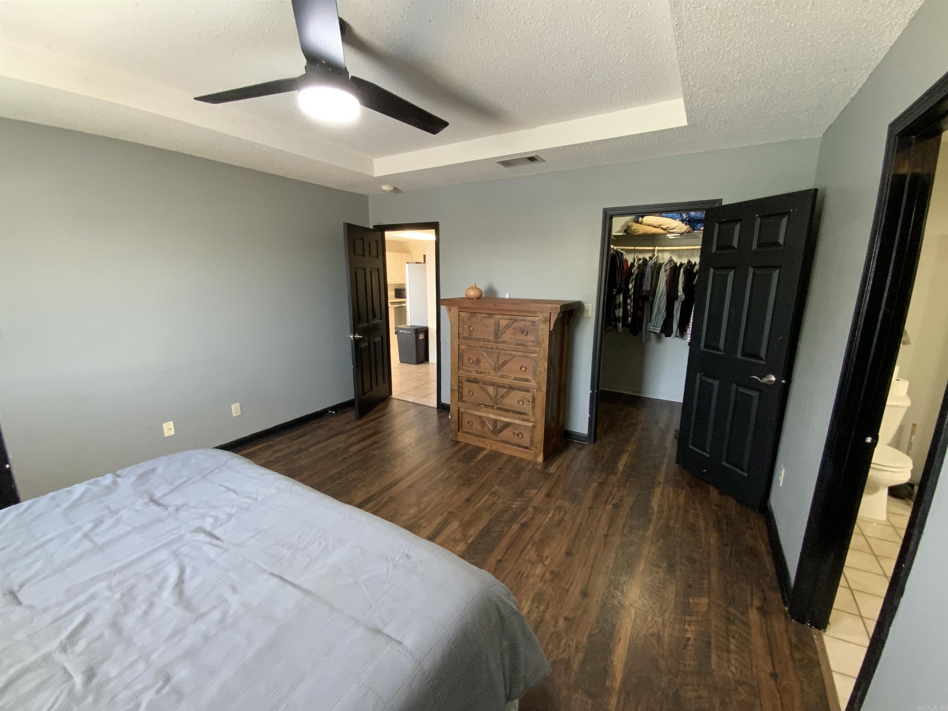 HILLCREST ESTATES - Residential