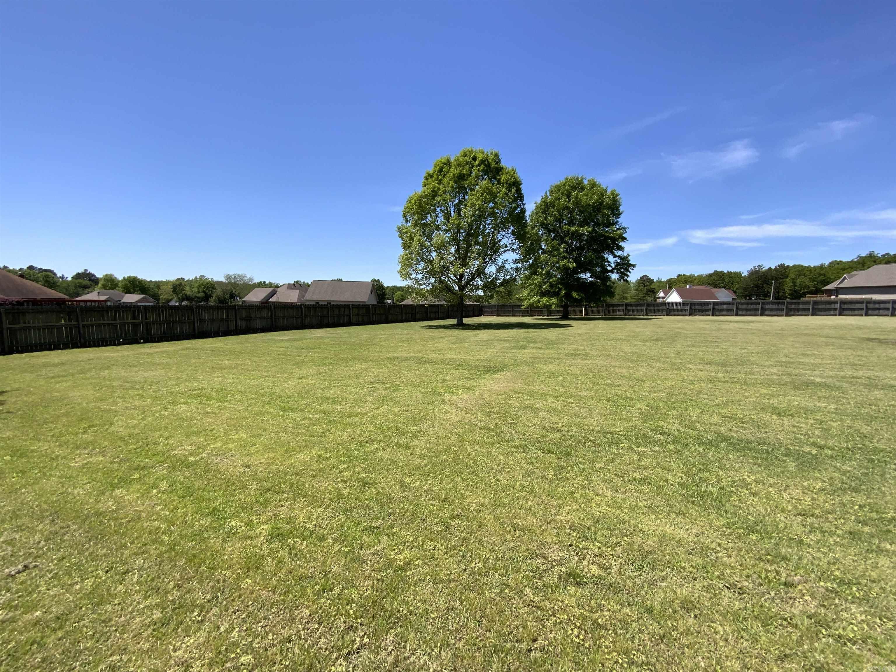 HILLCREST ESTATES - Residential