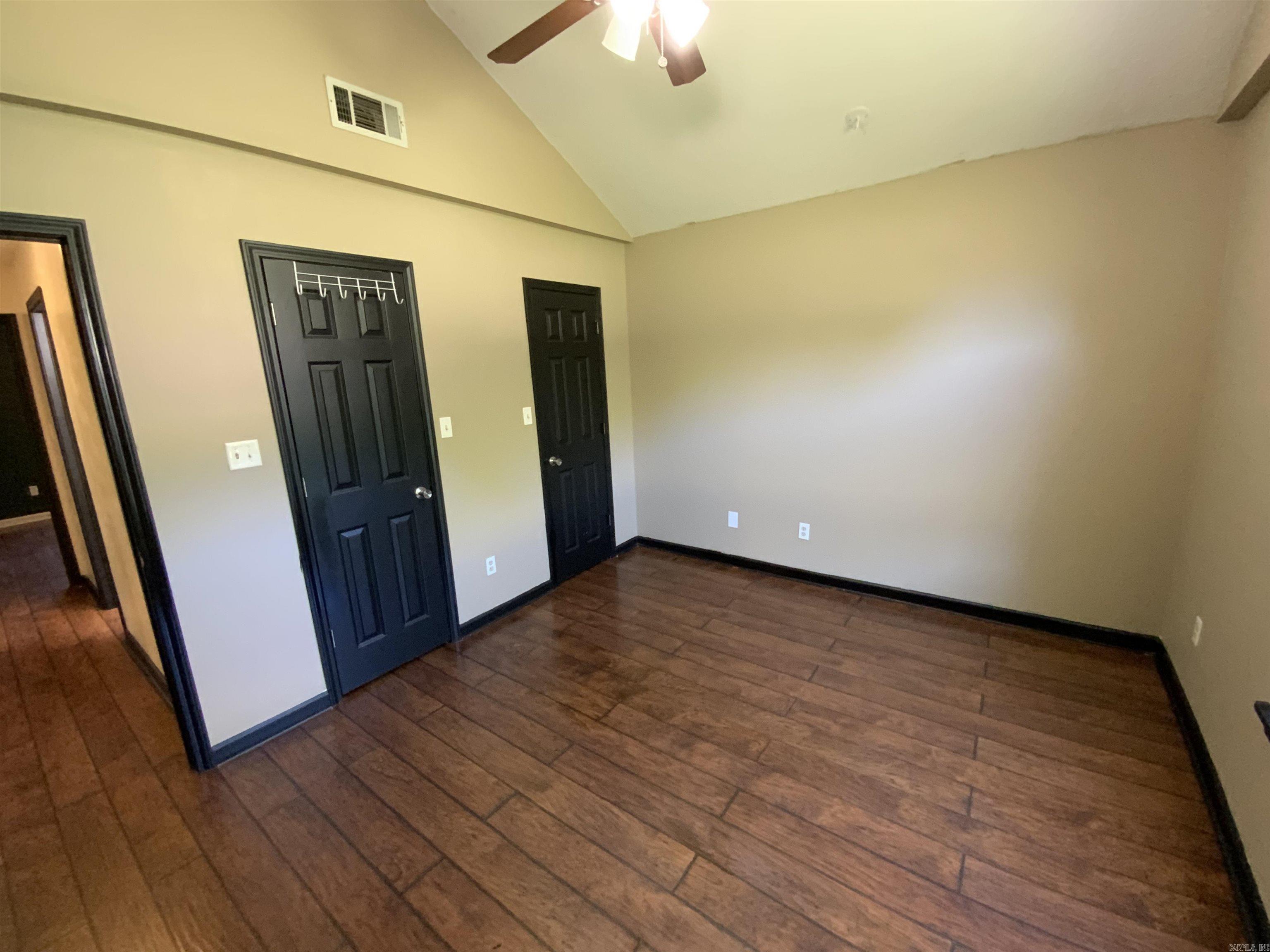 HILLCREST ESTATES - Residential