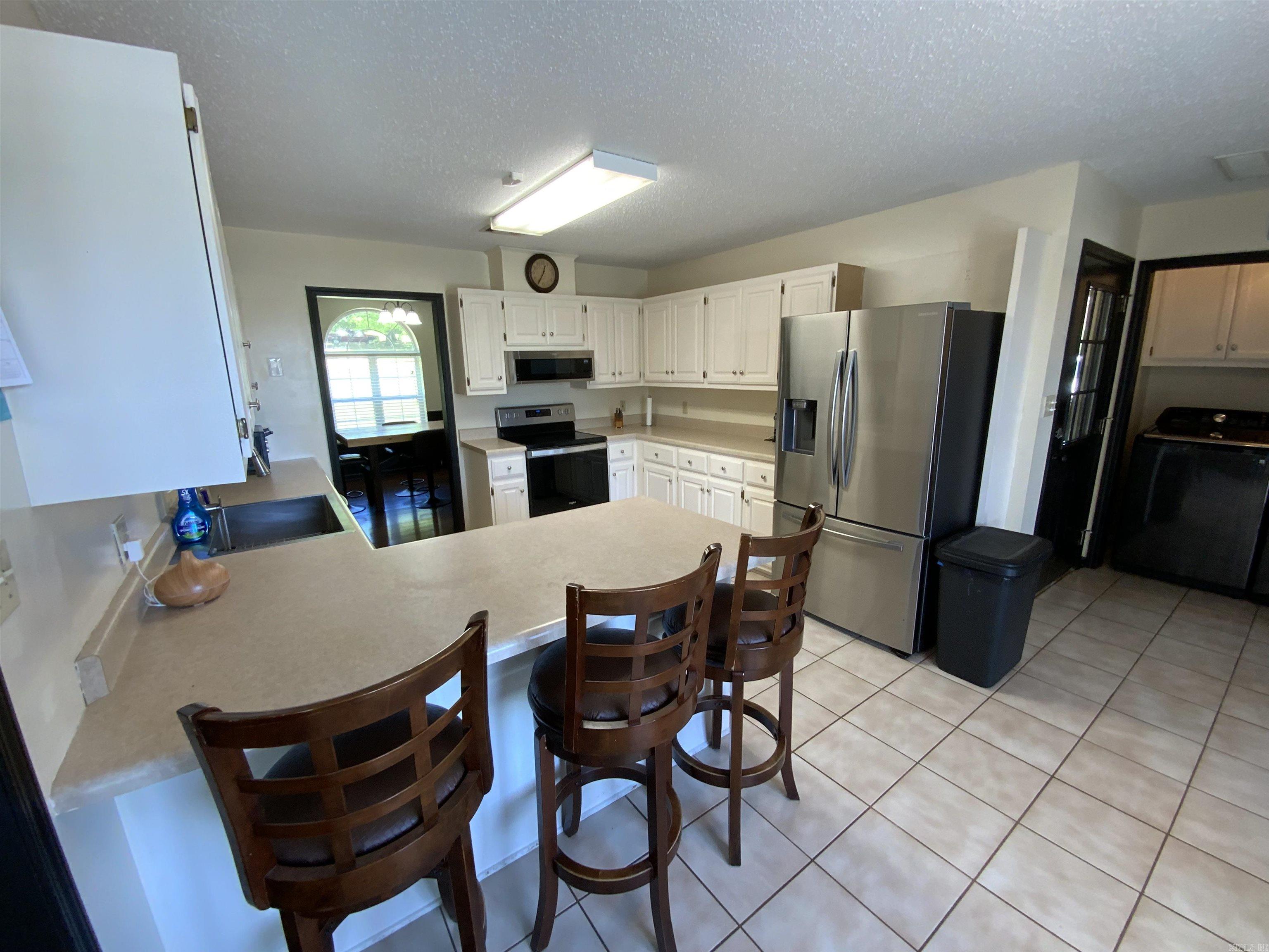 HILLCREST ESTATES - Residential