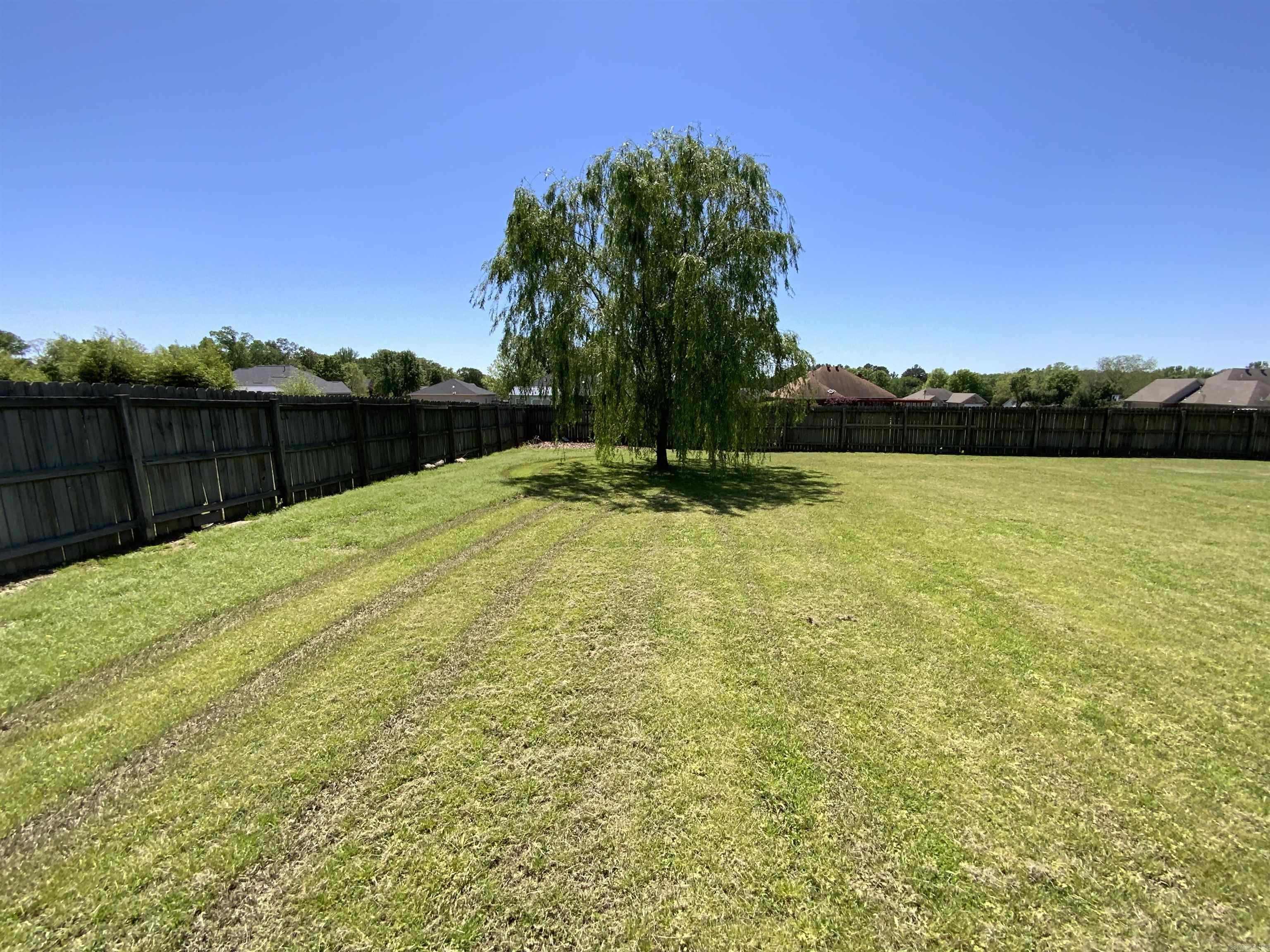 HILLCREST ESTATES - Residential