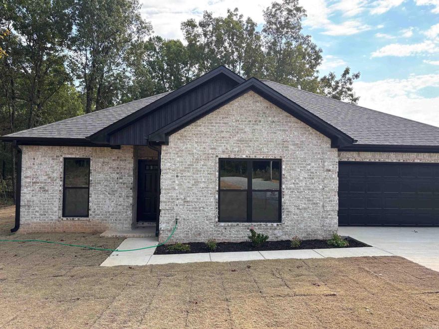 All brick new 3 bedroom 2 bath home on a secluded 1 acre lot at the end of a private drive in the Finch area of Paragould.  Nice covered back porch, garage, large laundry room, open split bedroom floor plan and granite counter tops. GCT School district.  This home will be complete in just a few weeks. 1/2 mile on gravel to the house.