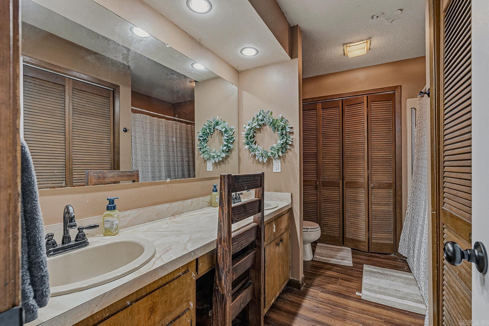 Roselee - Residential