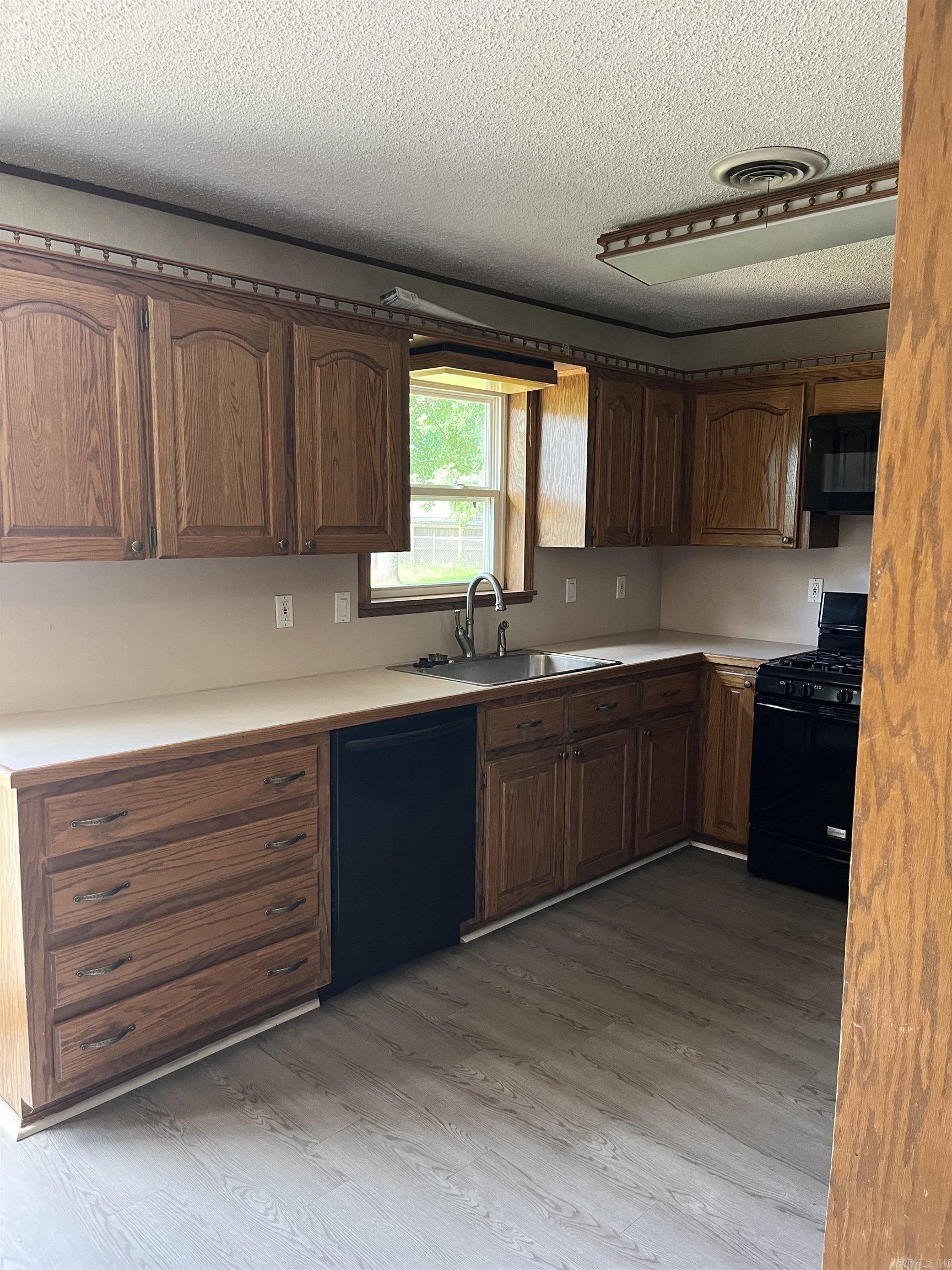 PINECROFT - Residential