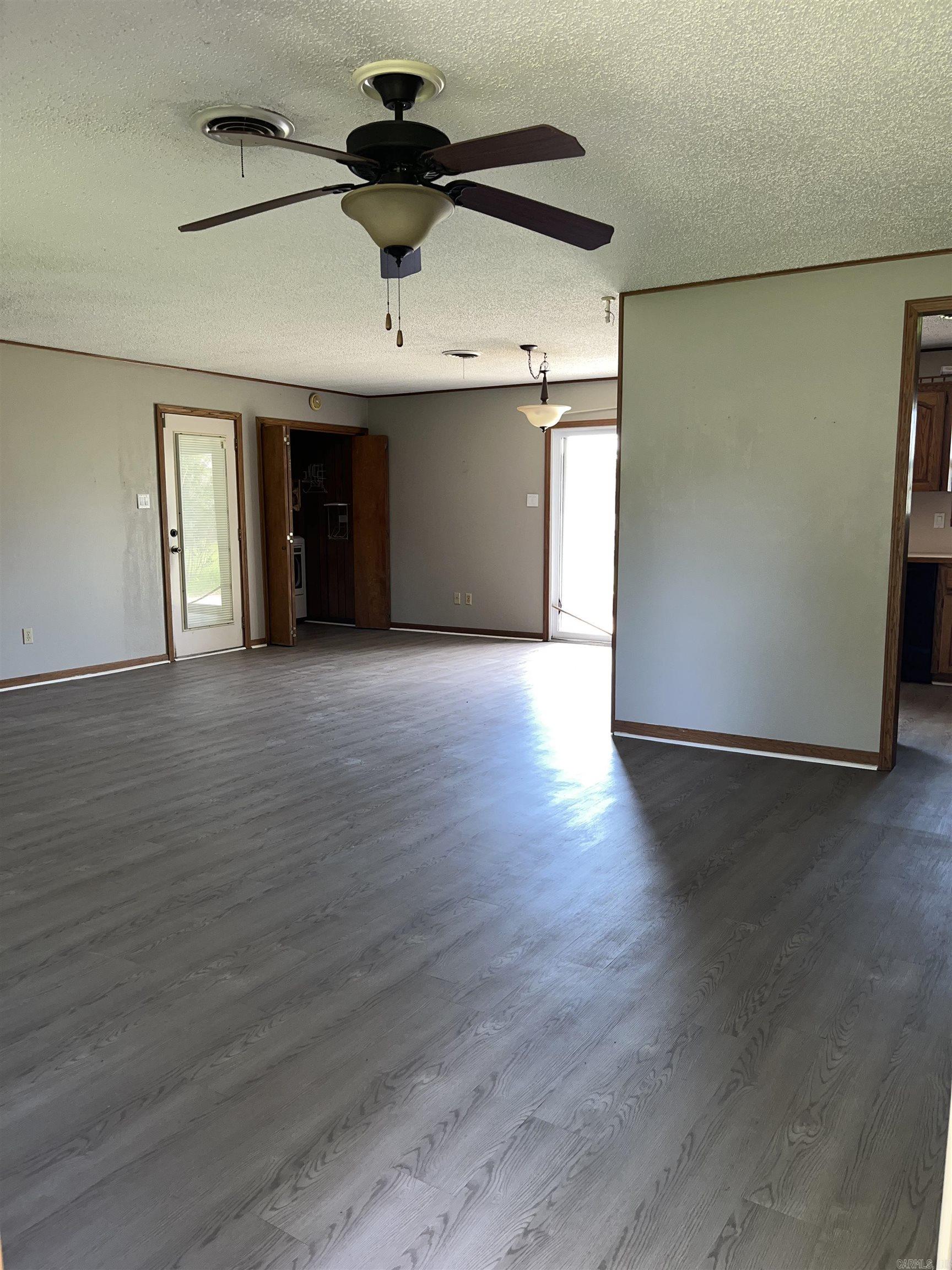 PINECROFT - Residential