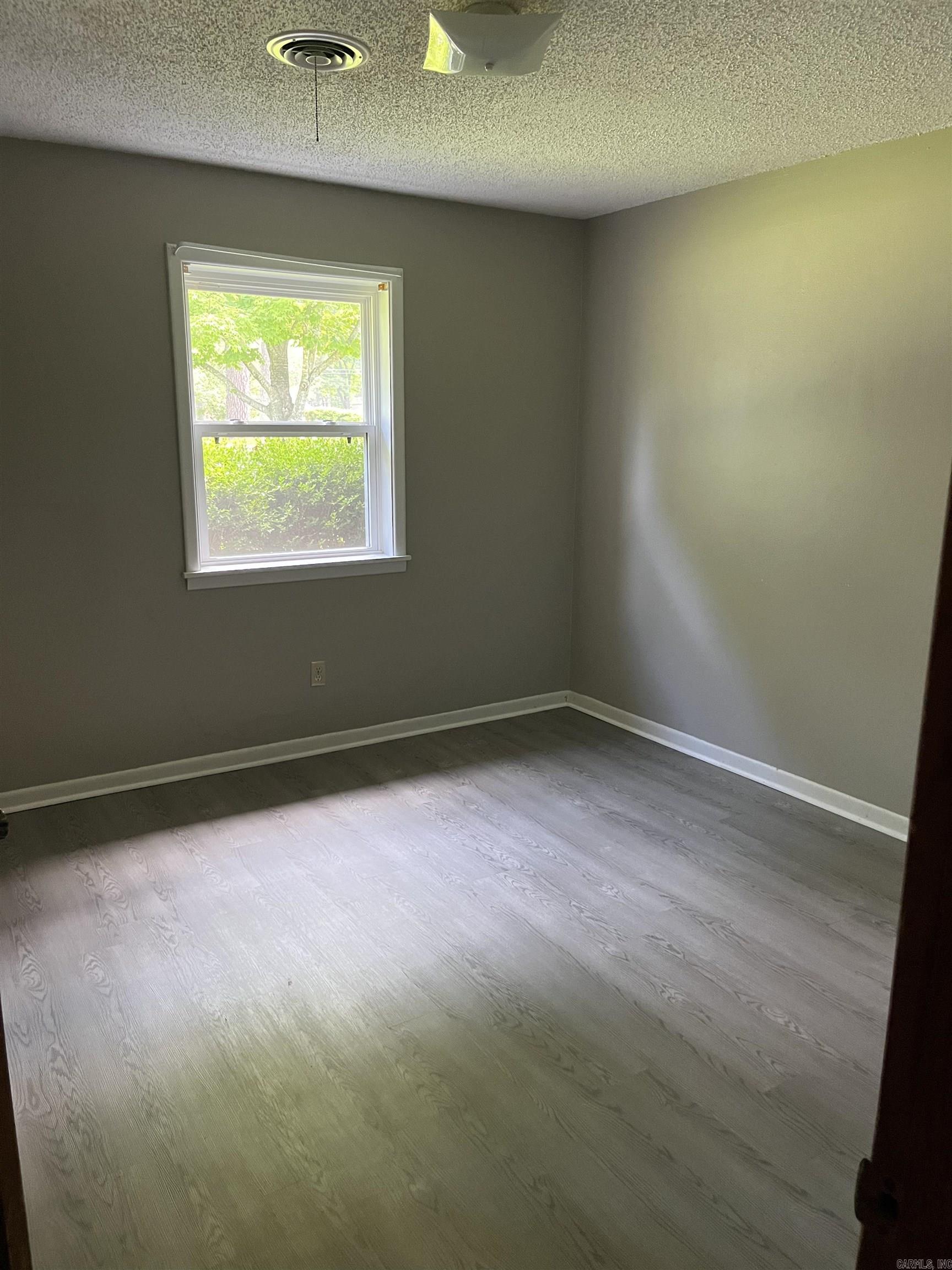 PINECROFT - Residential