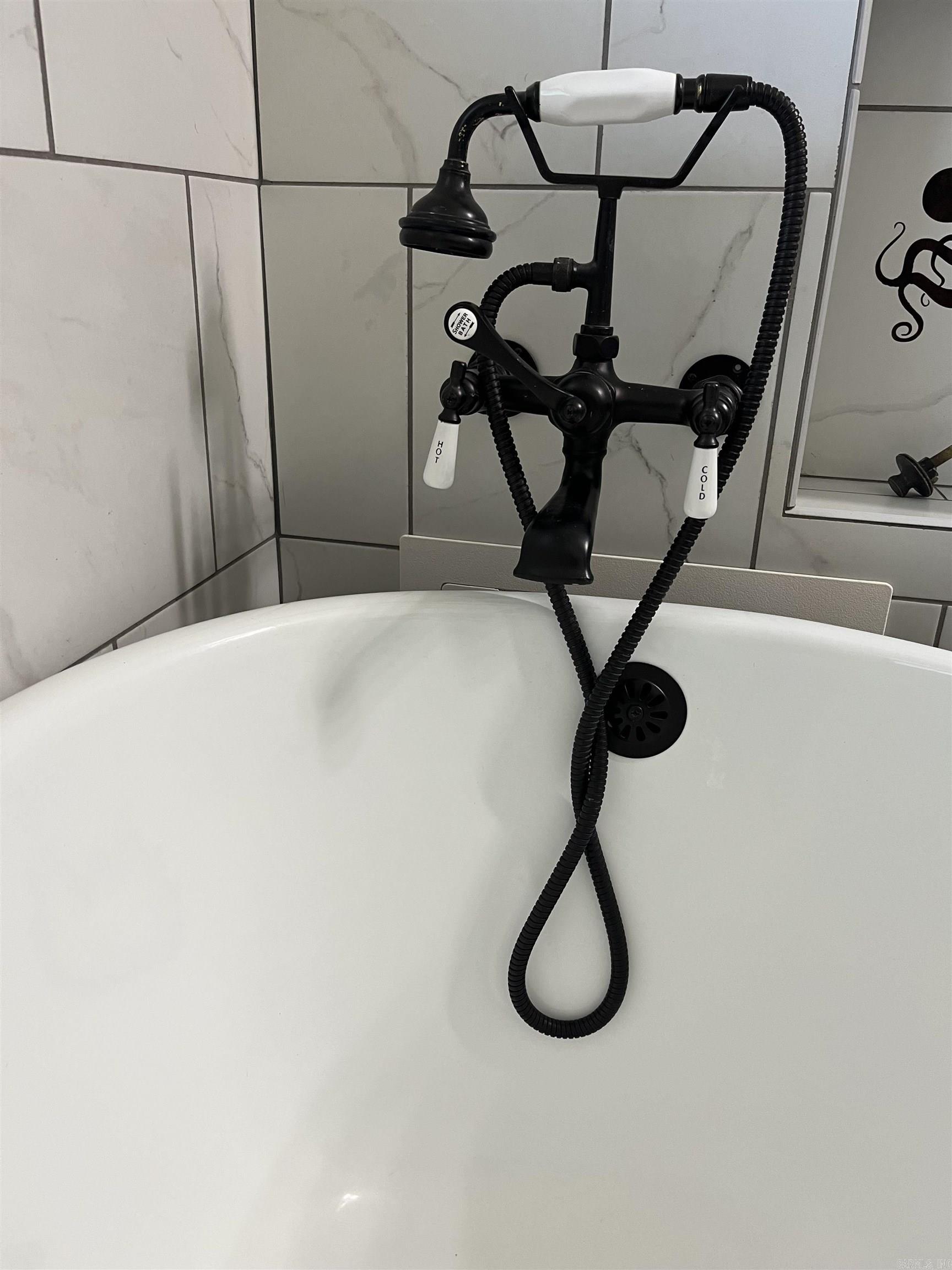 PINECROFT - Residential