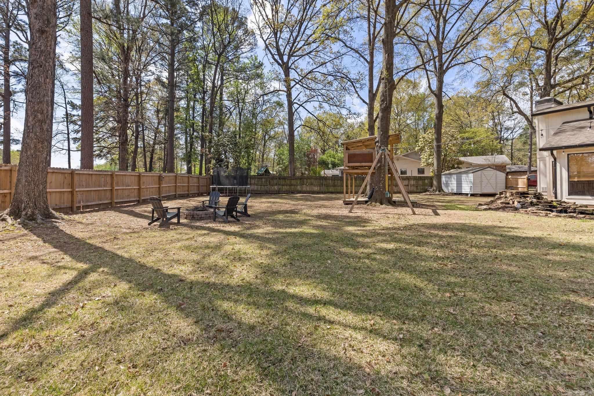 MAUMELLE CLUB MANOR TO CRYSTAL - Residential