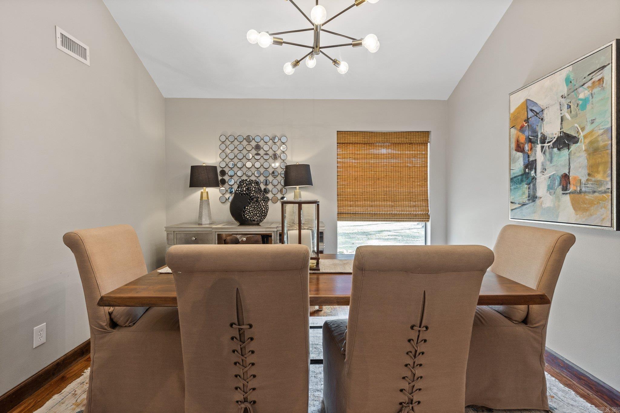 MAUMELLE CLUB MANOR TO CRYSTAL - Residential