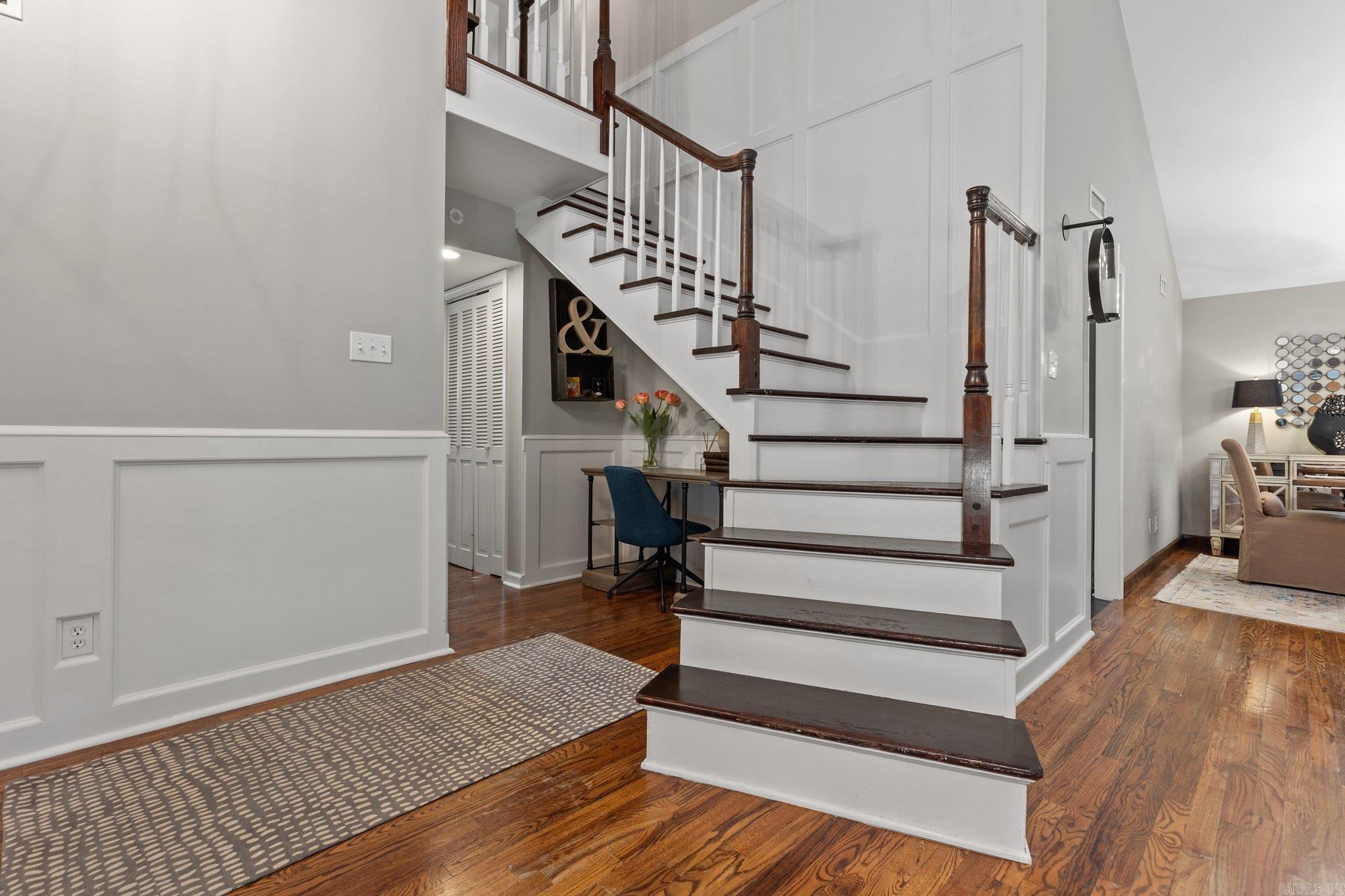 MAUMELLE CLUB MANOR TO CRYSTAL - Residential