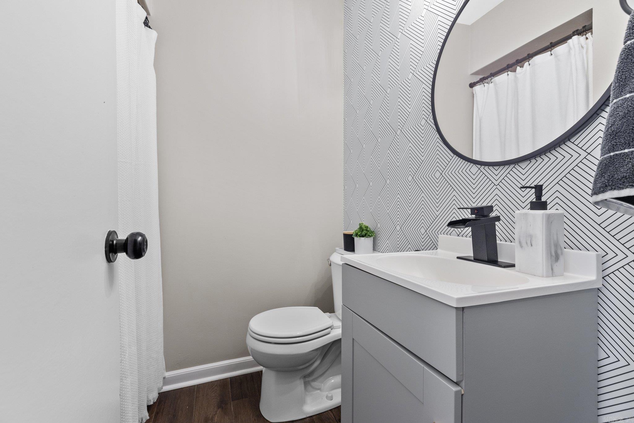 MAUMELLE CLUB MANOR TO CRYSTAL - Residential