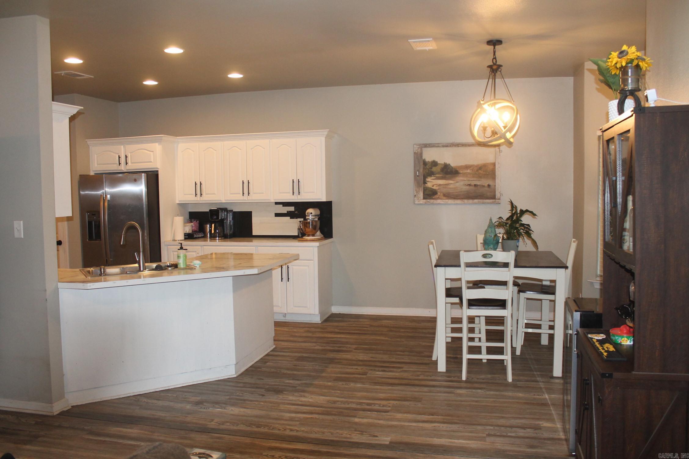 OLIVIA ESTATES - Residential